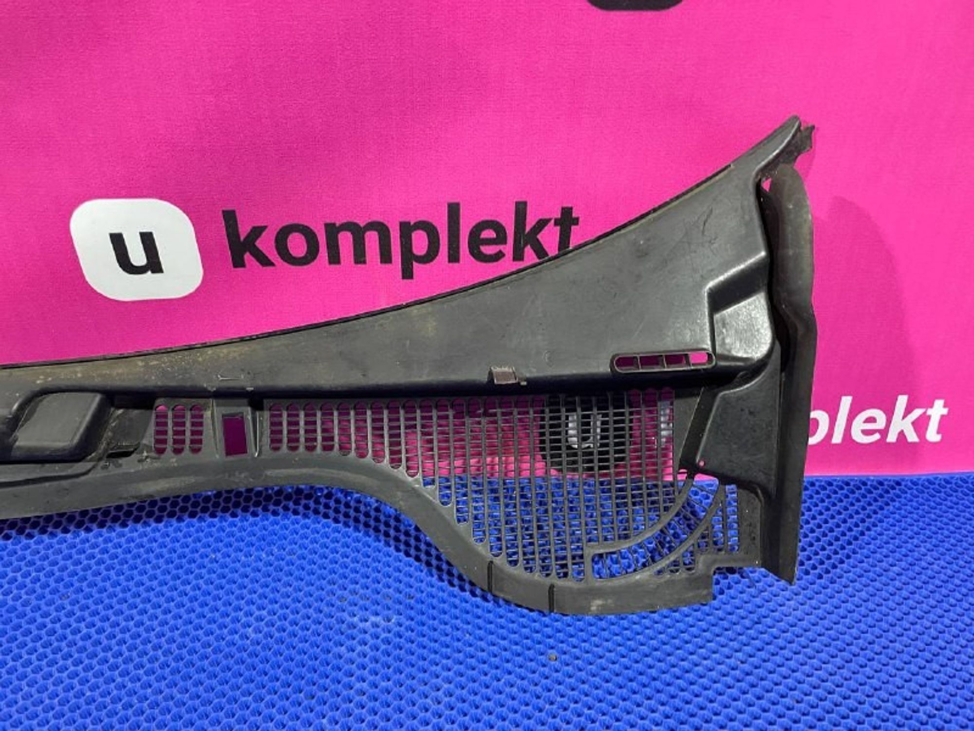 1Z1819415F Решетка стеклоочистителя (планка под лобовое стекло) Skoda Octavia II, 1000 рублей, Нижний Новгород