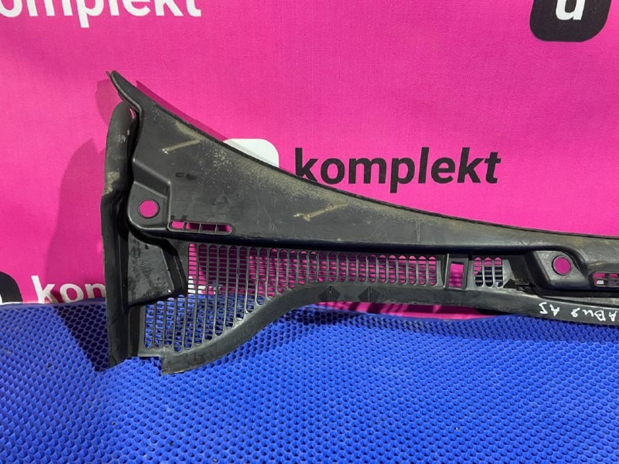 1Z1819415F Решетка стеклоочистителя (планка под лобовое стекло) Skoda Octavia II, 1000 рублей, Нижний Новгород