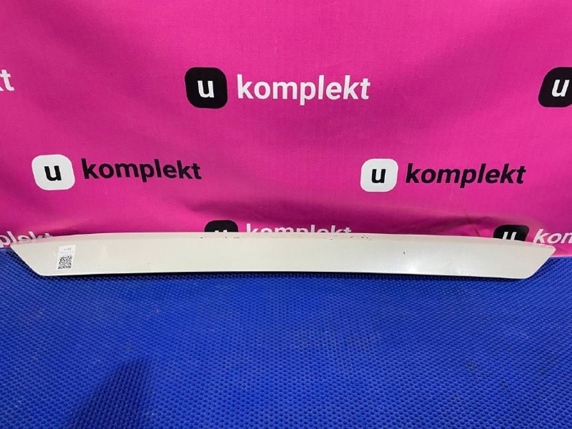 768120R900 Накладка крышки багажника Toyota RAV4 XA50, 700 рублей, Нижний Новгород