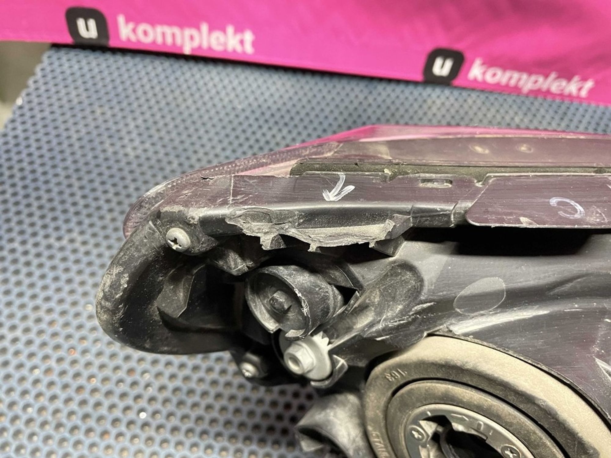 8117042650 Фара левая L Toyota RAV4 CA40, 9800 рублей, Нижний Новгород