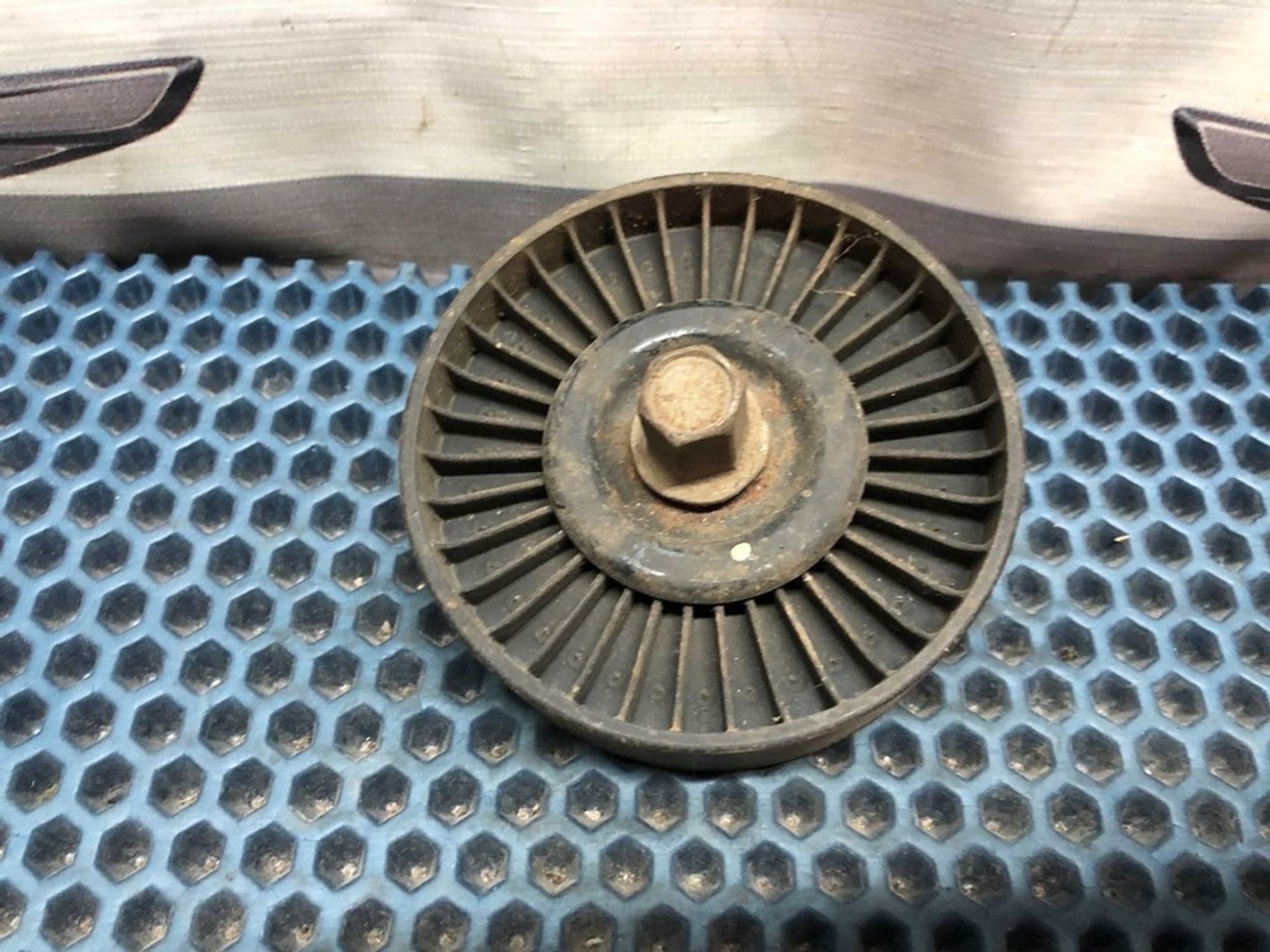 252862B010 Ролик обводной Hyundai Accent IV, 400 рублей, Нижний Новгород