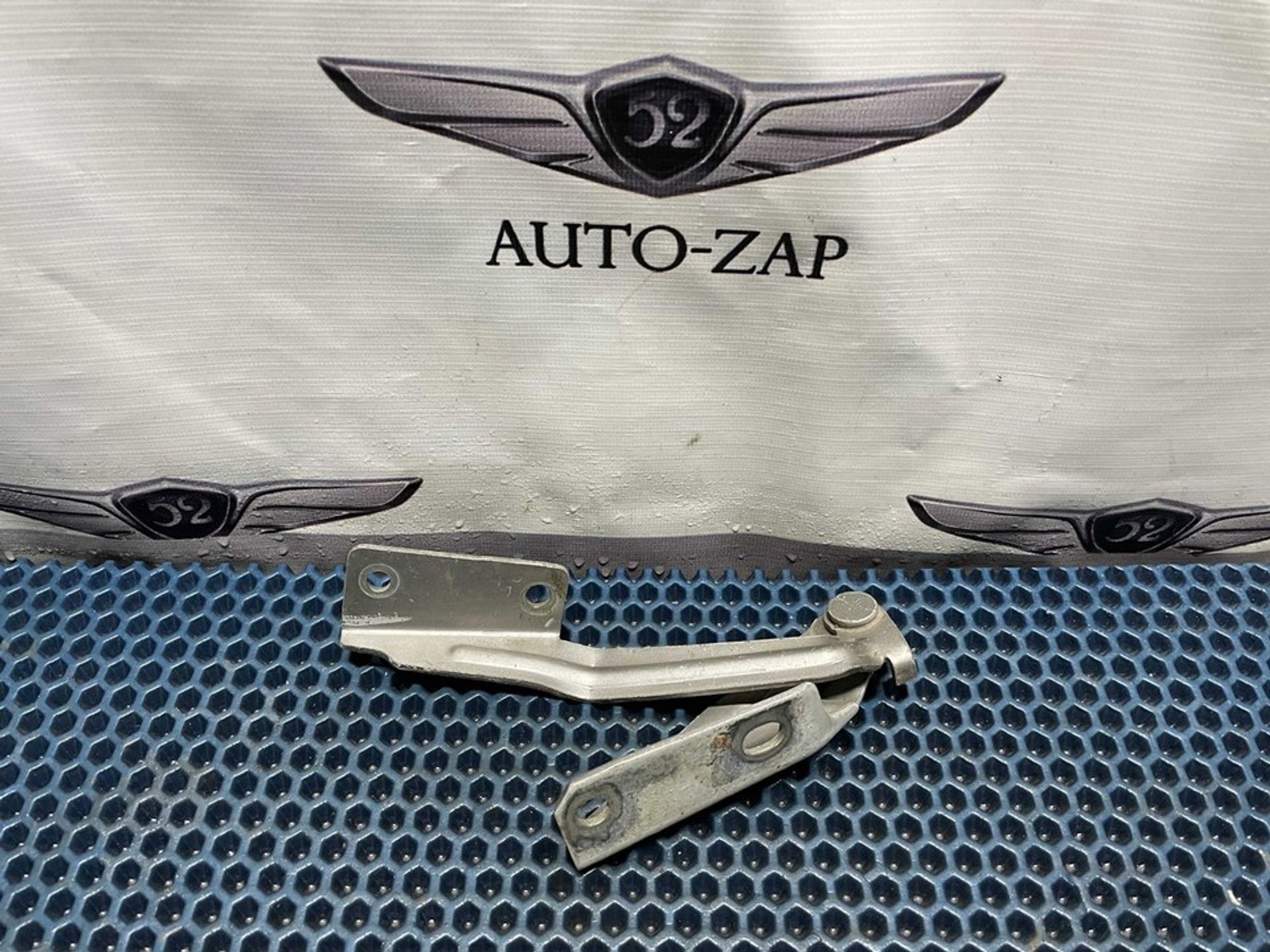 XS4116800AE Петля капота правая R Ford Focus I, 600 рублей, Нижний Новгород