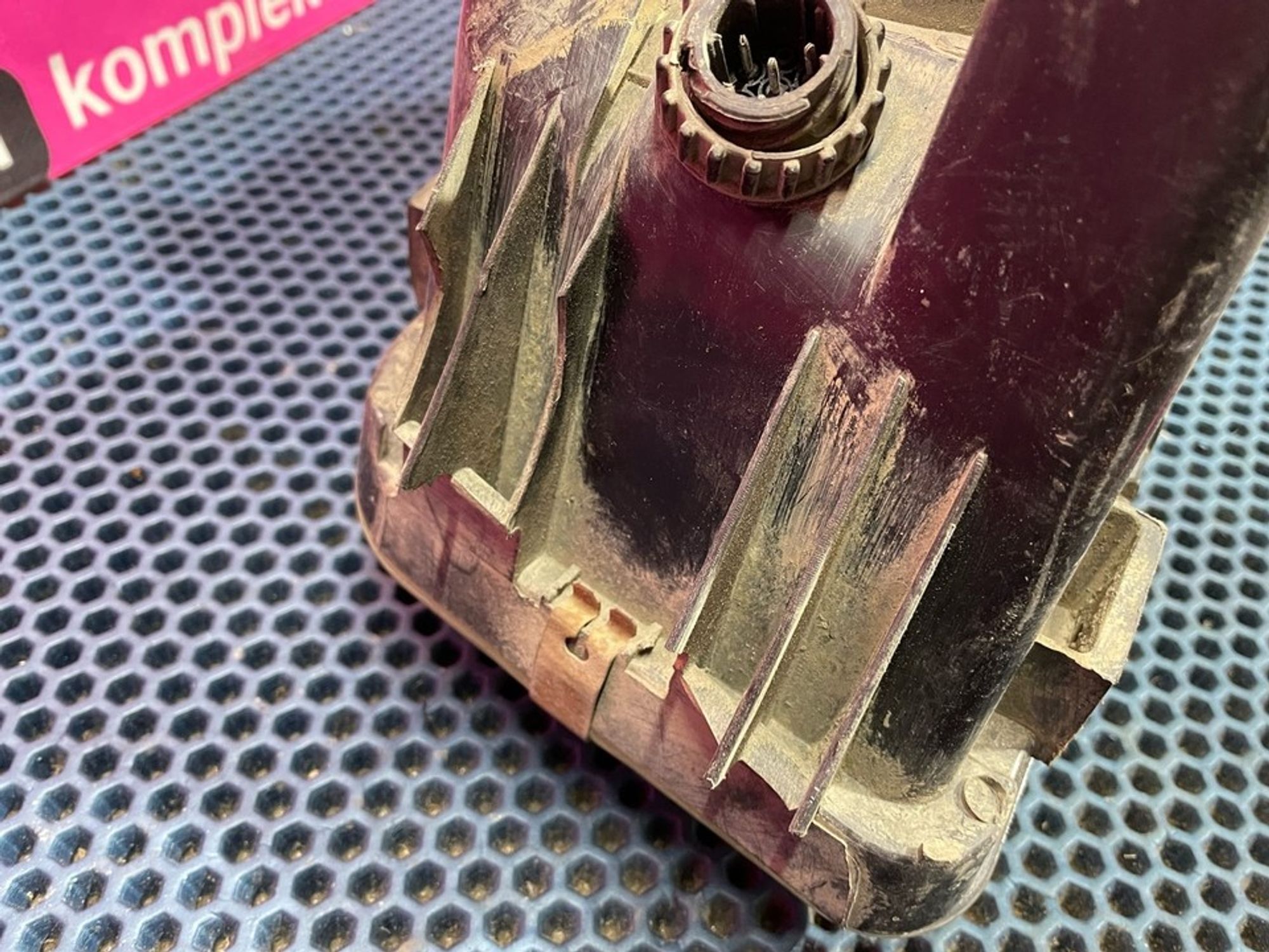 81251016587 Фара правая R Man TGA, 3500 рублей, Нижний Новгород