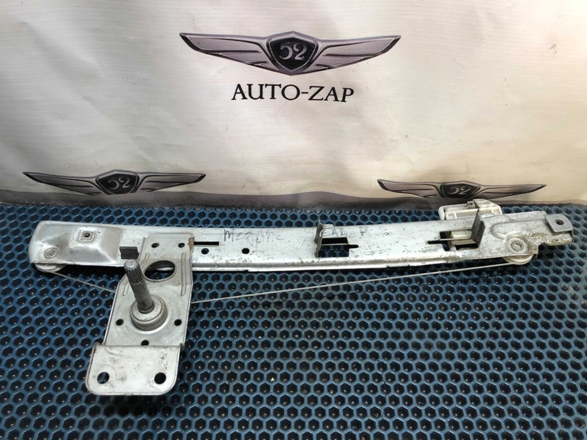 8200028073 Стеклоподъемник механический задний правый R Renault Megane II, 700 рублей, Нижний Новгород