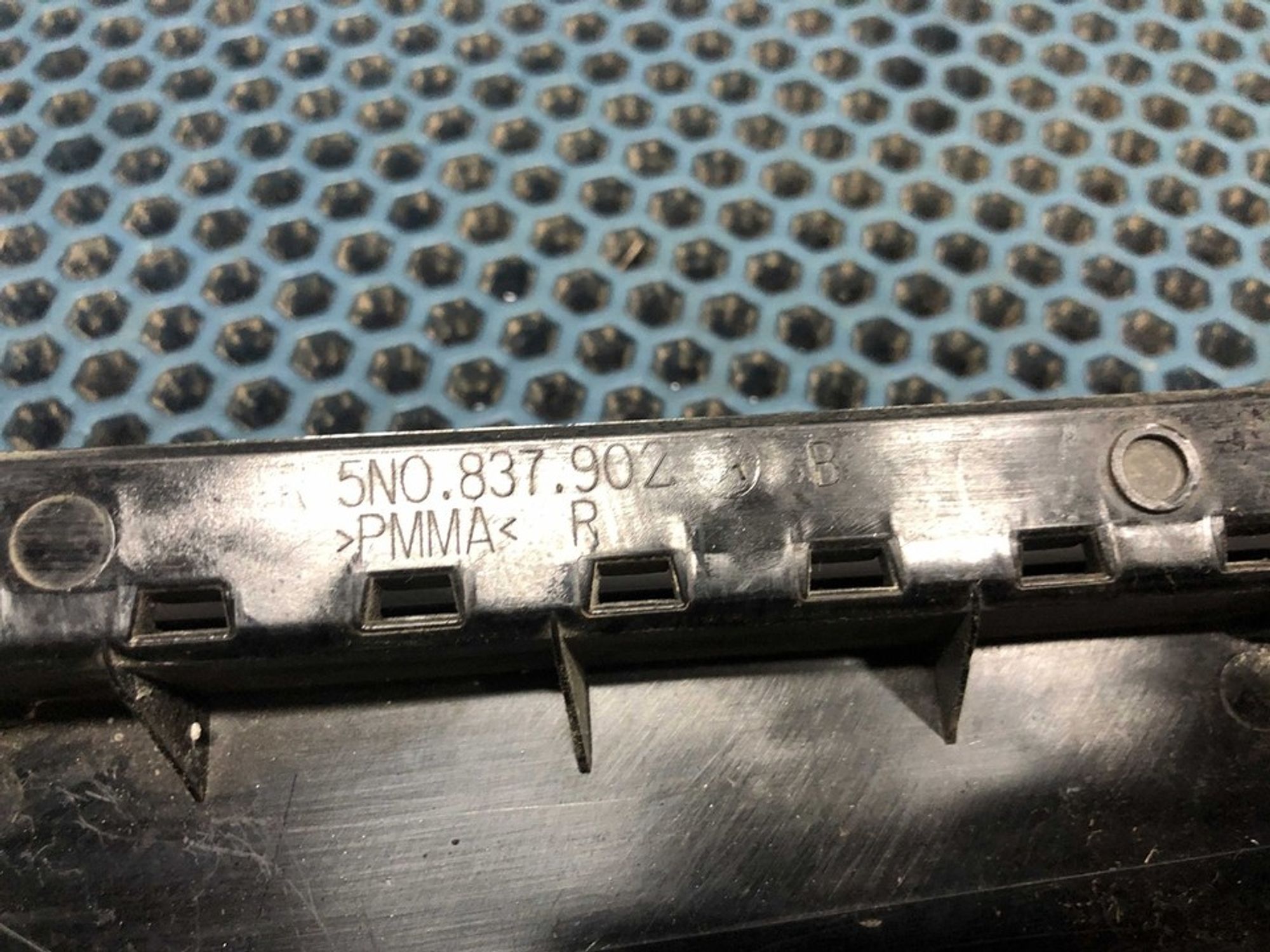 5N0837902 Накладка двери задней правой R Volkswagen Tiguan I, 1000 рублей, Нижний Новгород