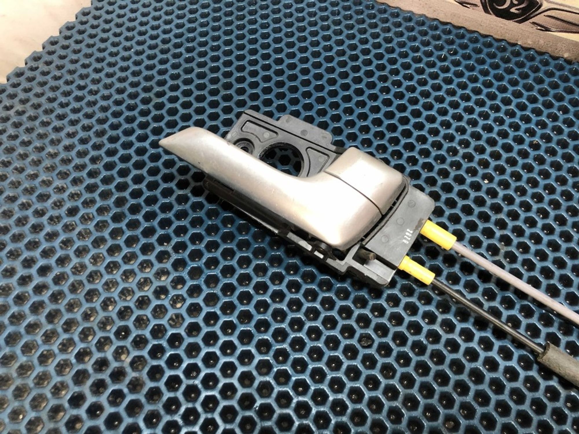 813204L020 Замок двери передней правый R Hyundai Solaris I, 1000 рублей, Нижний Новгород