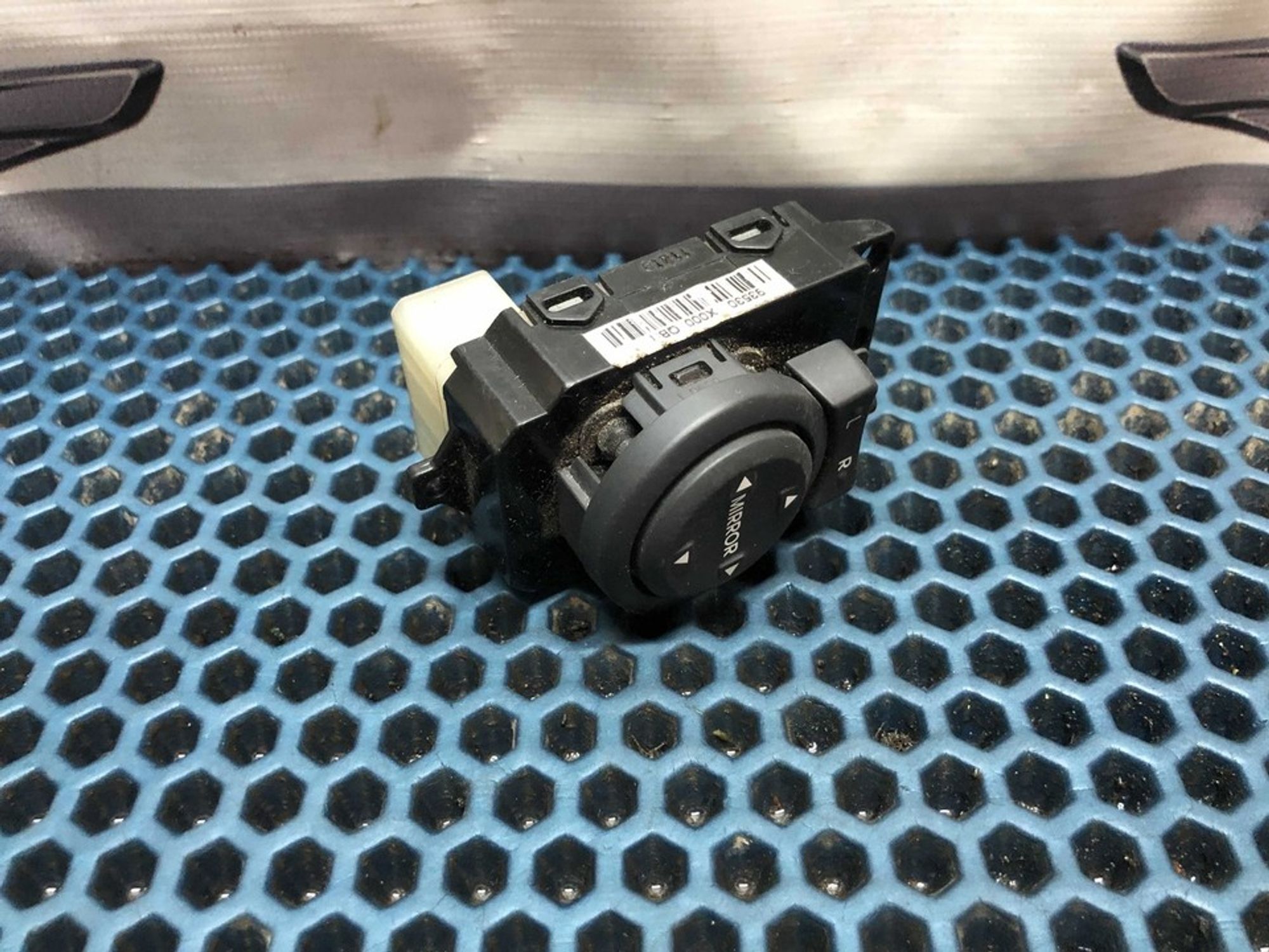 935304X000 Переключатель регулировки зеркал Kia Rio III, 700 рублей, Нижний Новгород