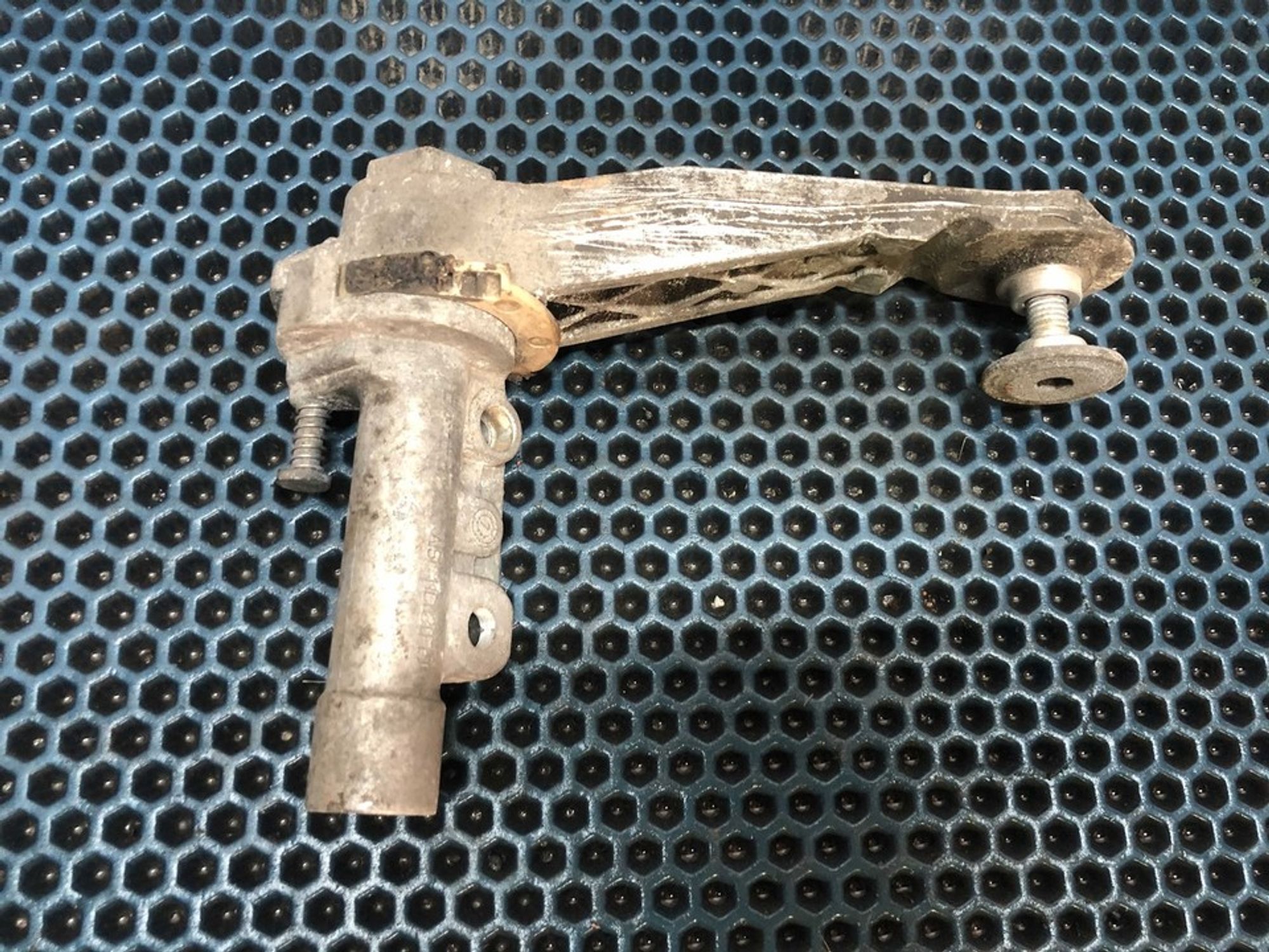 75710158003 Натяжитель приводного ремня Citroen C3 II, 800 рублей, Нижний Новгород