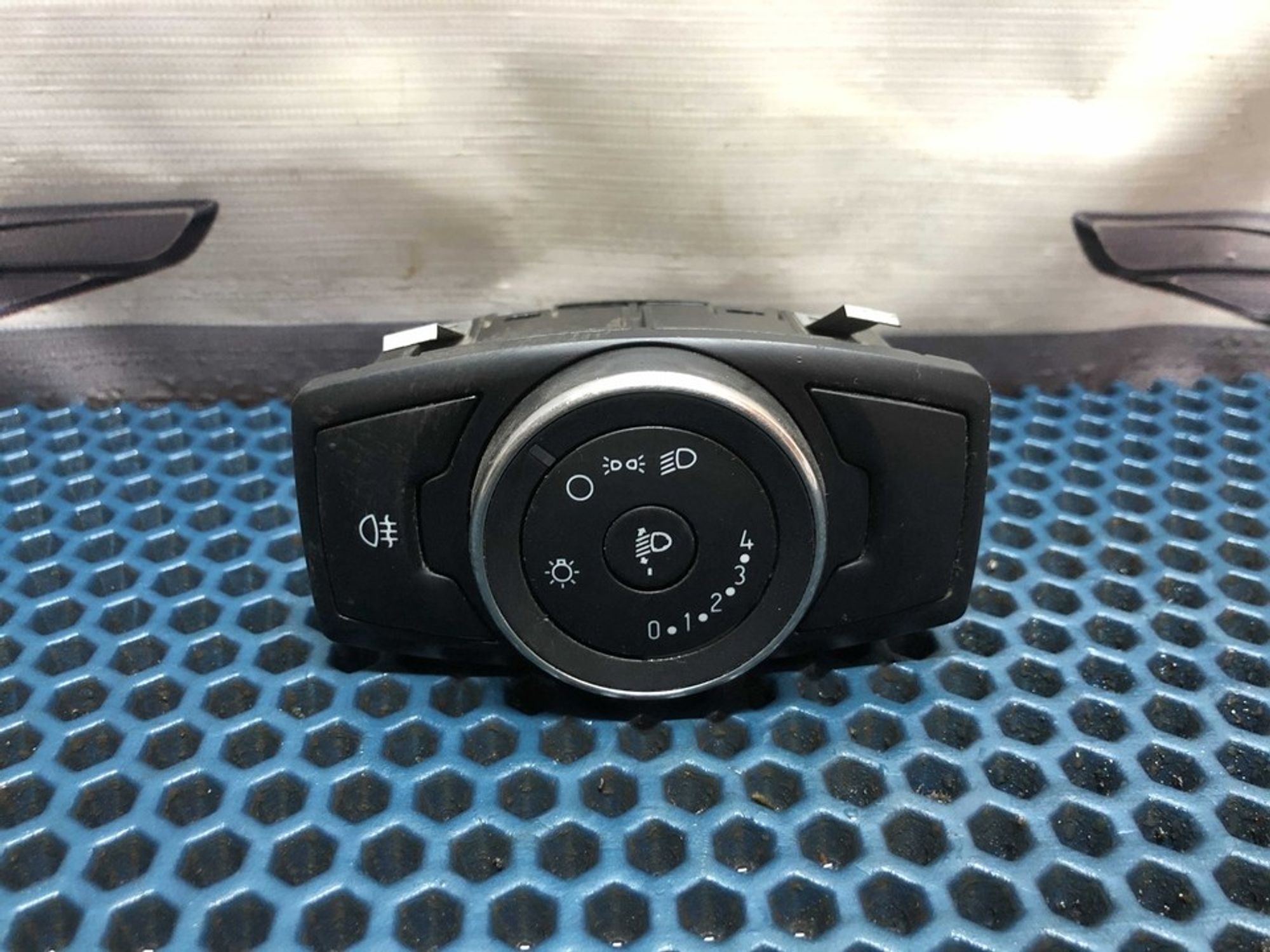 BM5T13A024GC Блок управления светом Ford Focus III, 1100 рублей, Нижний Новгород