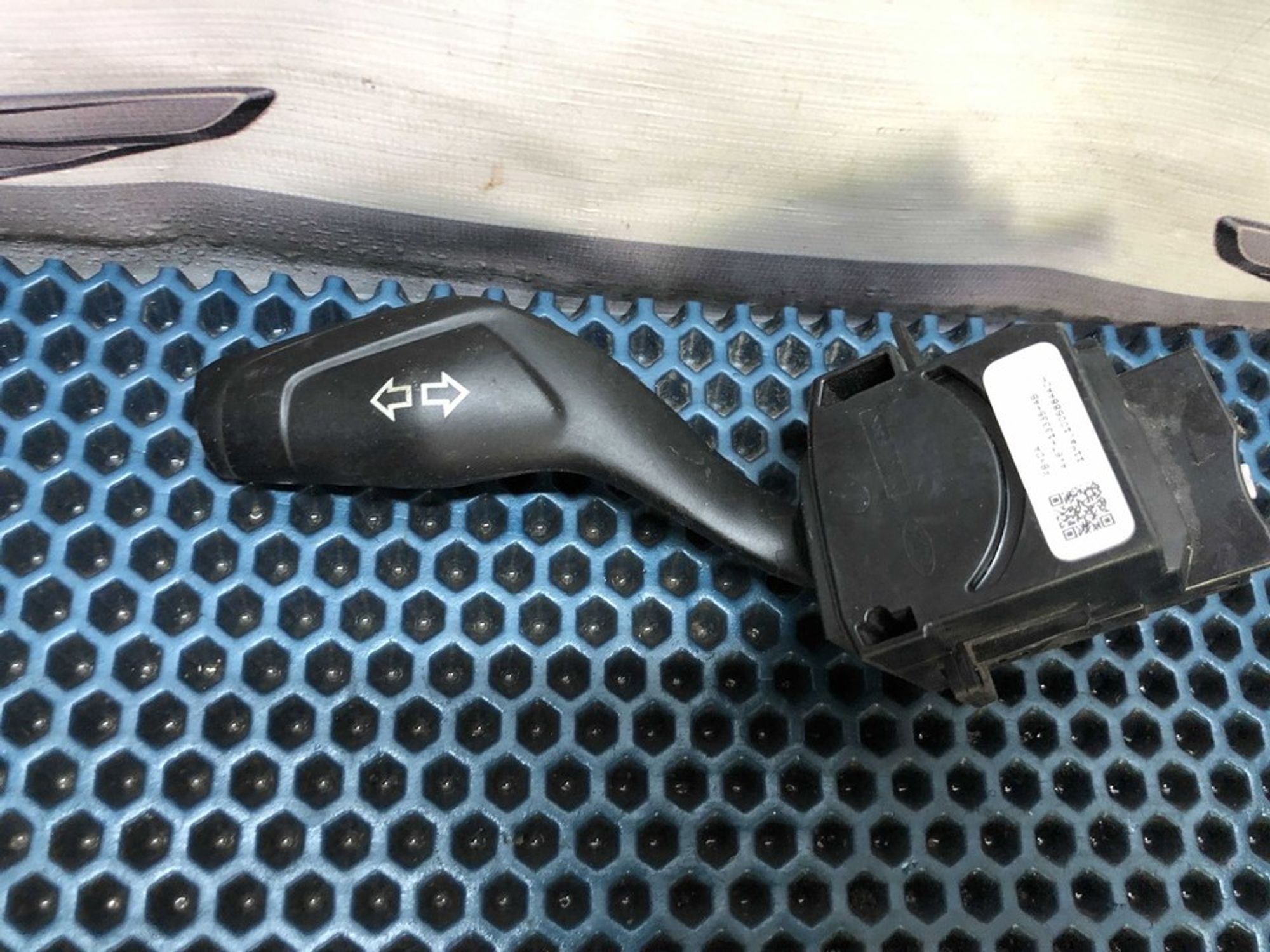 AV6T13335AB Переключатель подрулевой Ford Focus III, 600 рублей, Нижний Новгород