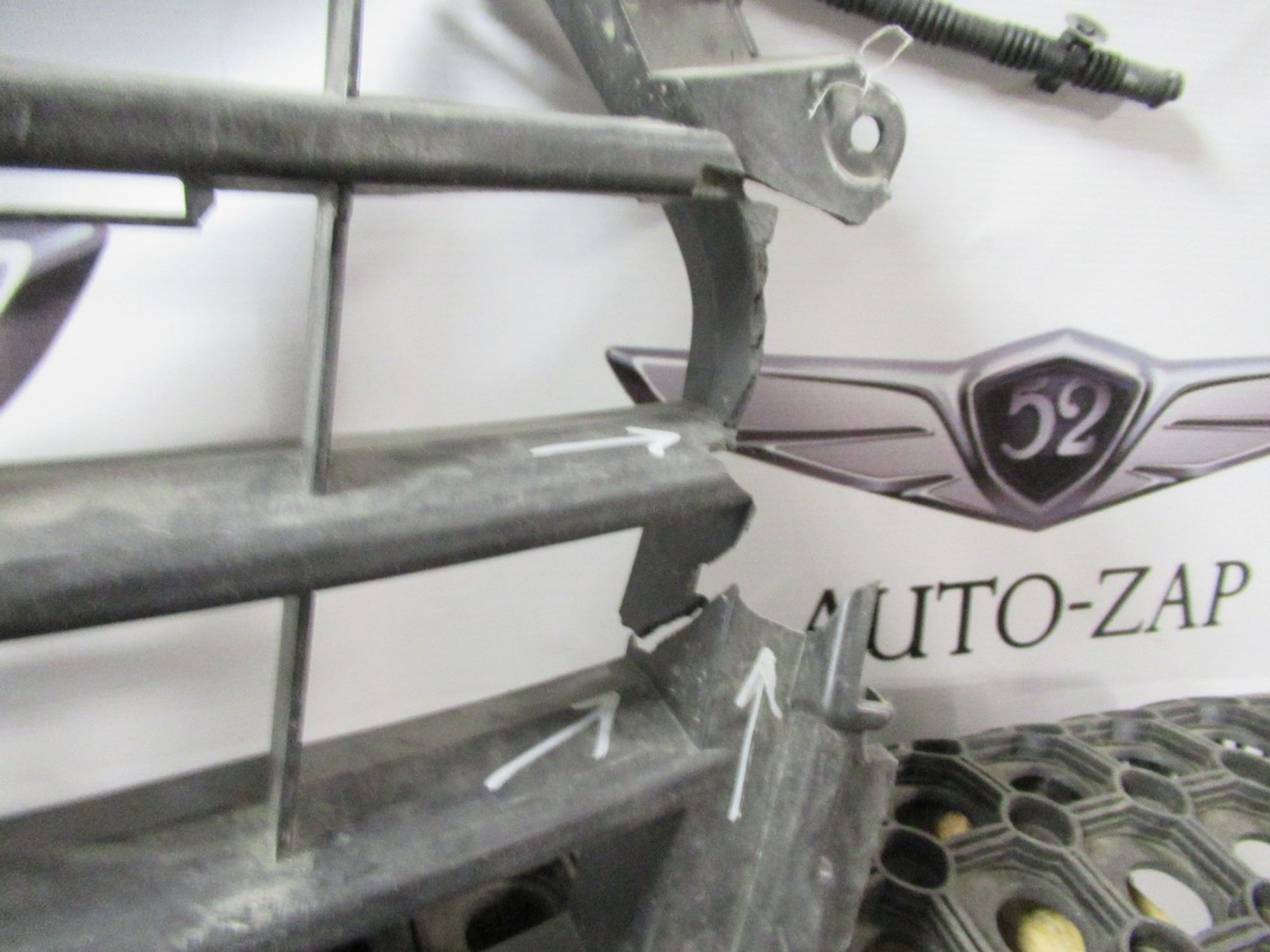 4M0807233C Каркас решетки радиатора Audi Q7 4M, 800 рублей, Нижний Новгород