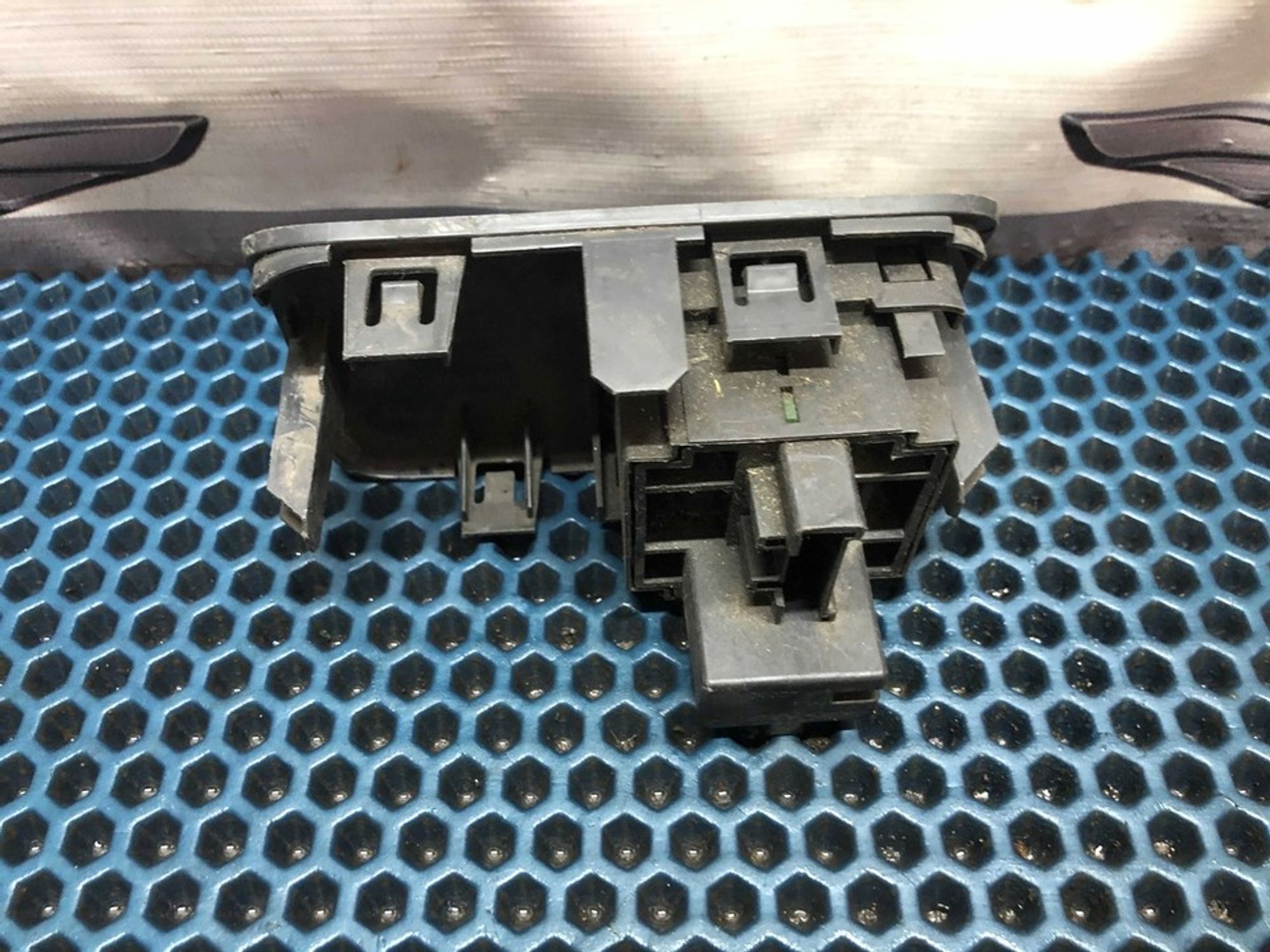 8200121805 Кнопка корректора фар Renault Megane II, 1000 рублей, Нижний Новгород