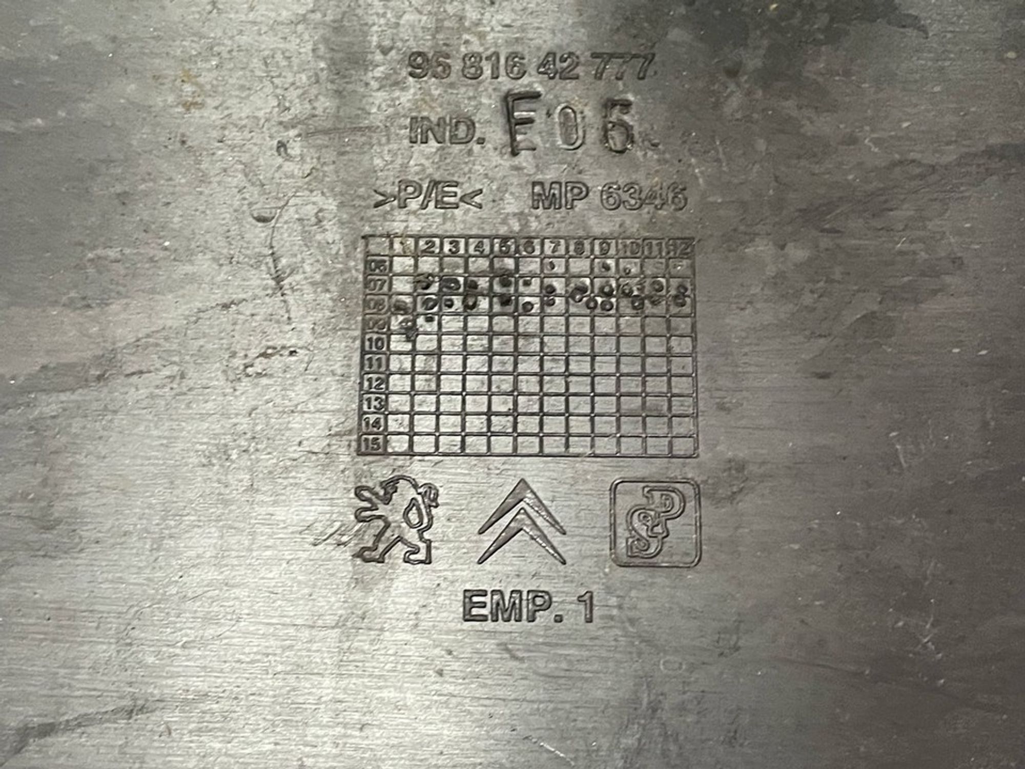 9681642777 Обшивка багажника хетчбек Peugeot 308 I, 900 рублей, Нижний Новгород