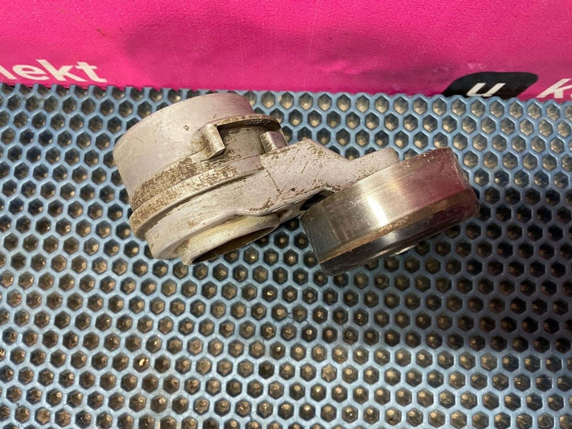 252812B010 Натяжитель ремня Hyundai Accent IV, 1200 рублей, Нижний Новгород