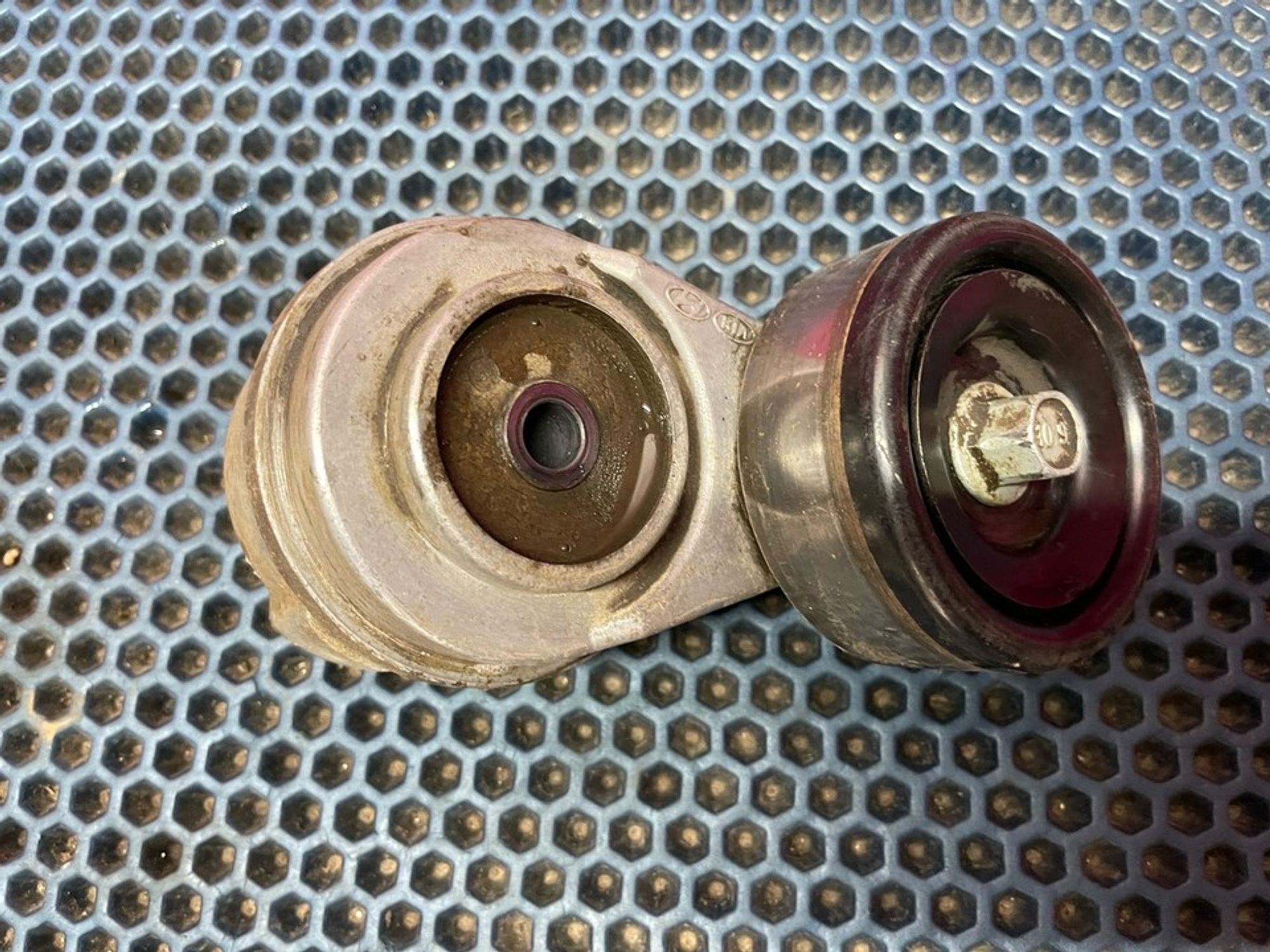 252812B010 Натяжитель ремня Hyundai Accent IV, 1200 рублей, Нижний Новгород