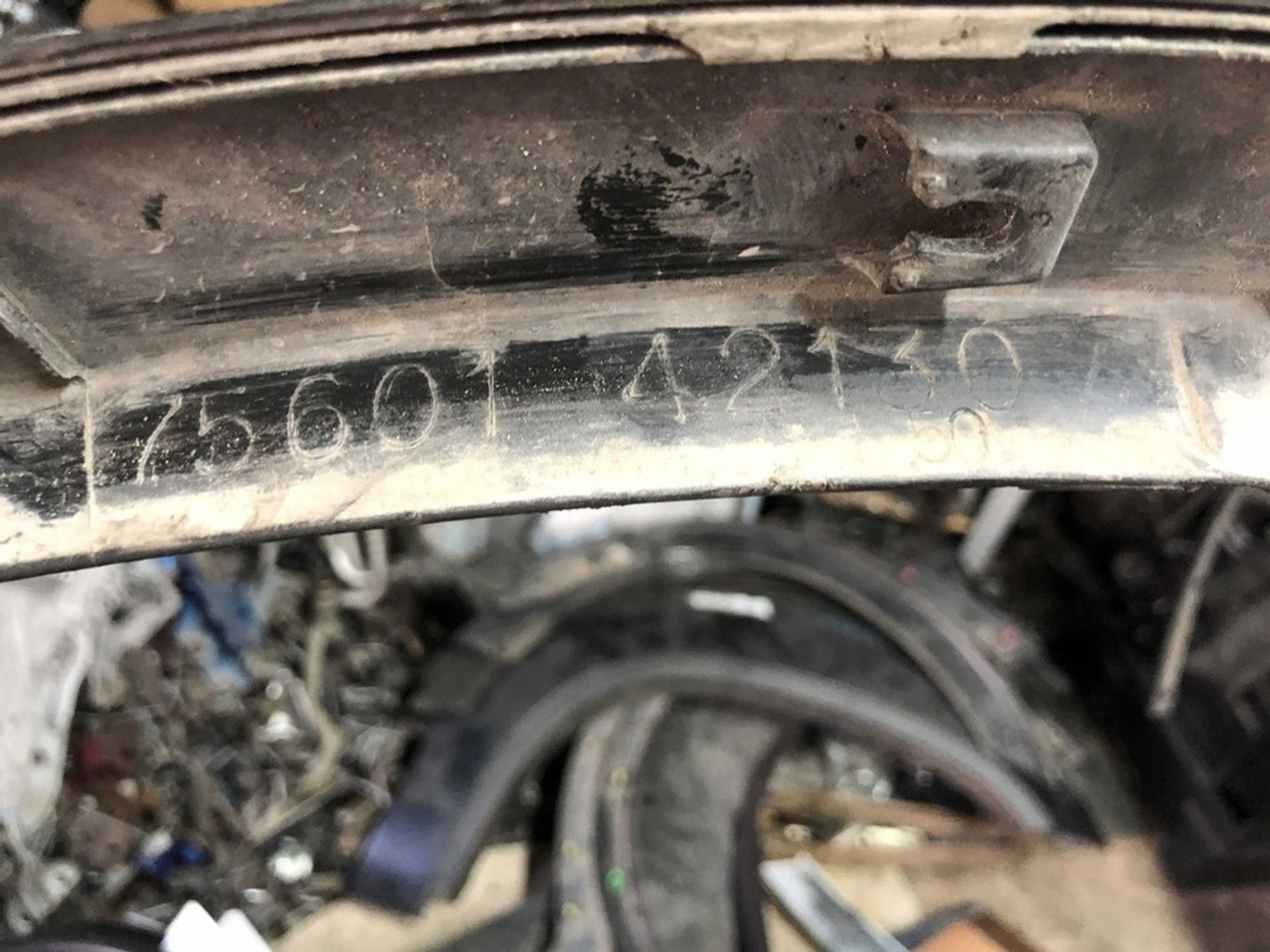 7560142130 Расширитель крыла передний правый R Toyota RAV4 CA40, 1200 рублей, Нижний Новгород