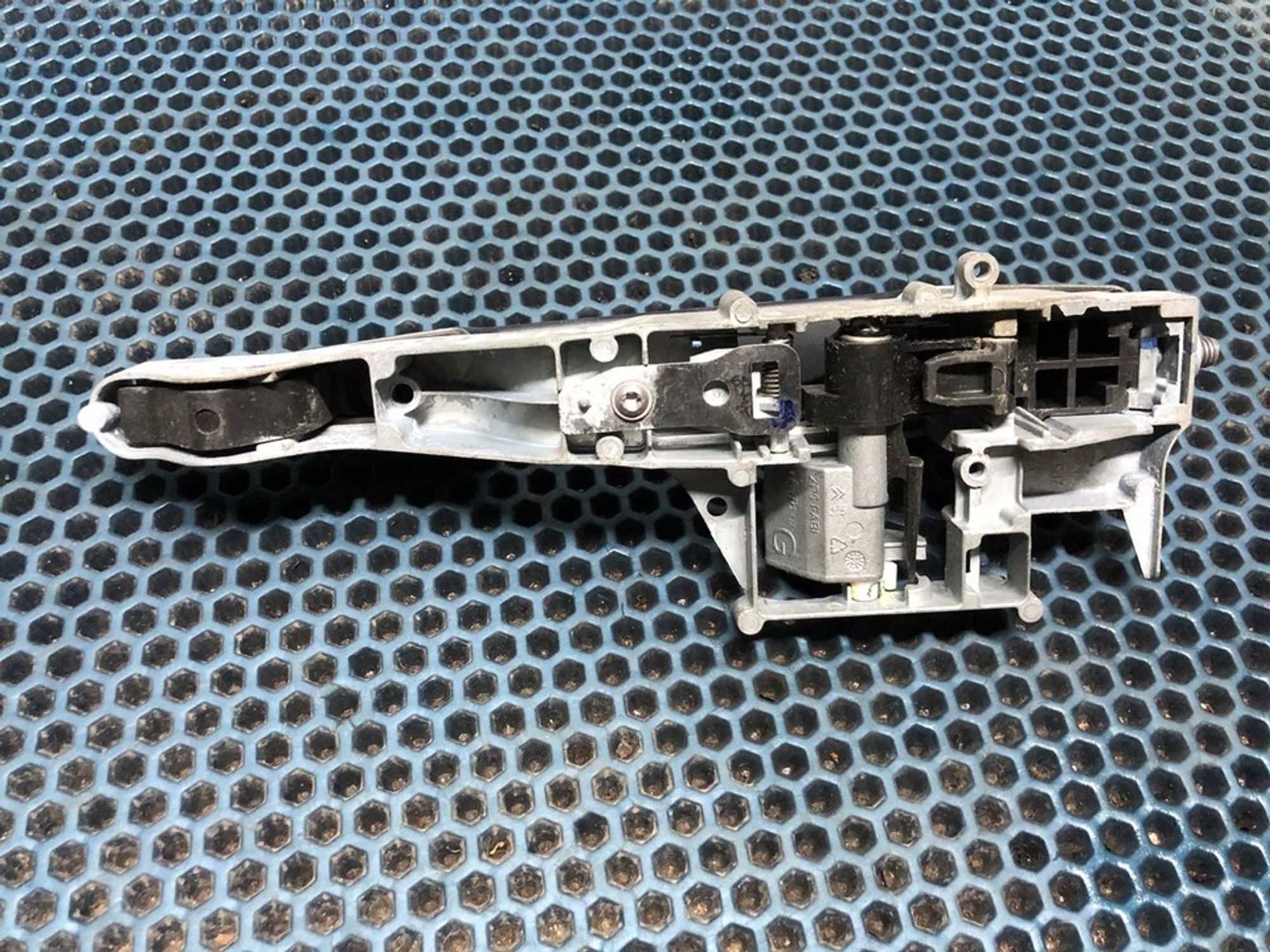 3350378 Ручка двери наружная задняя левая L Peugeot 308 I, 1000 рублей, Нижний Новгород