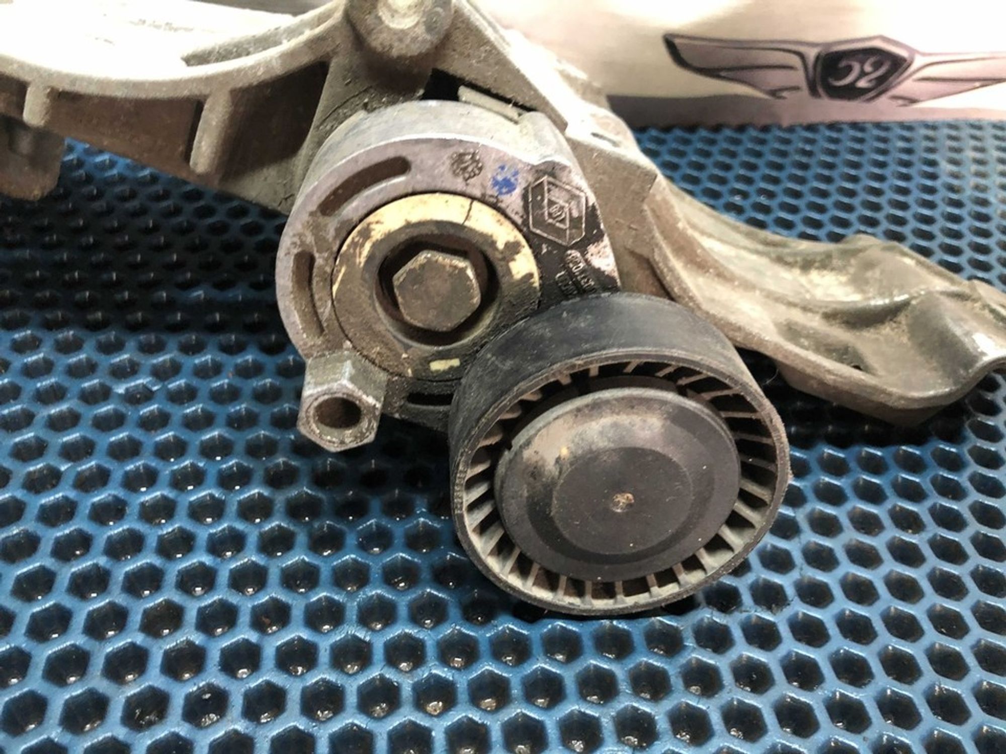 8200072727 Кронштейн генератора Renault Clio II, 1000 рублей, Нижний Новгород