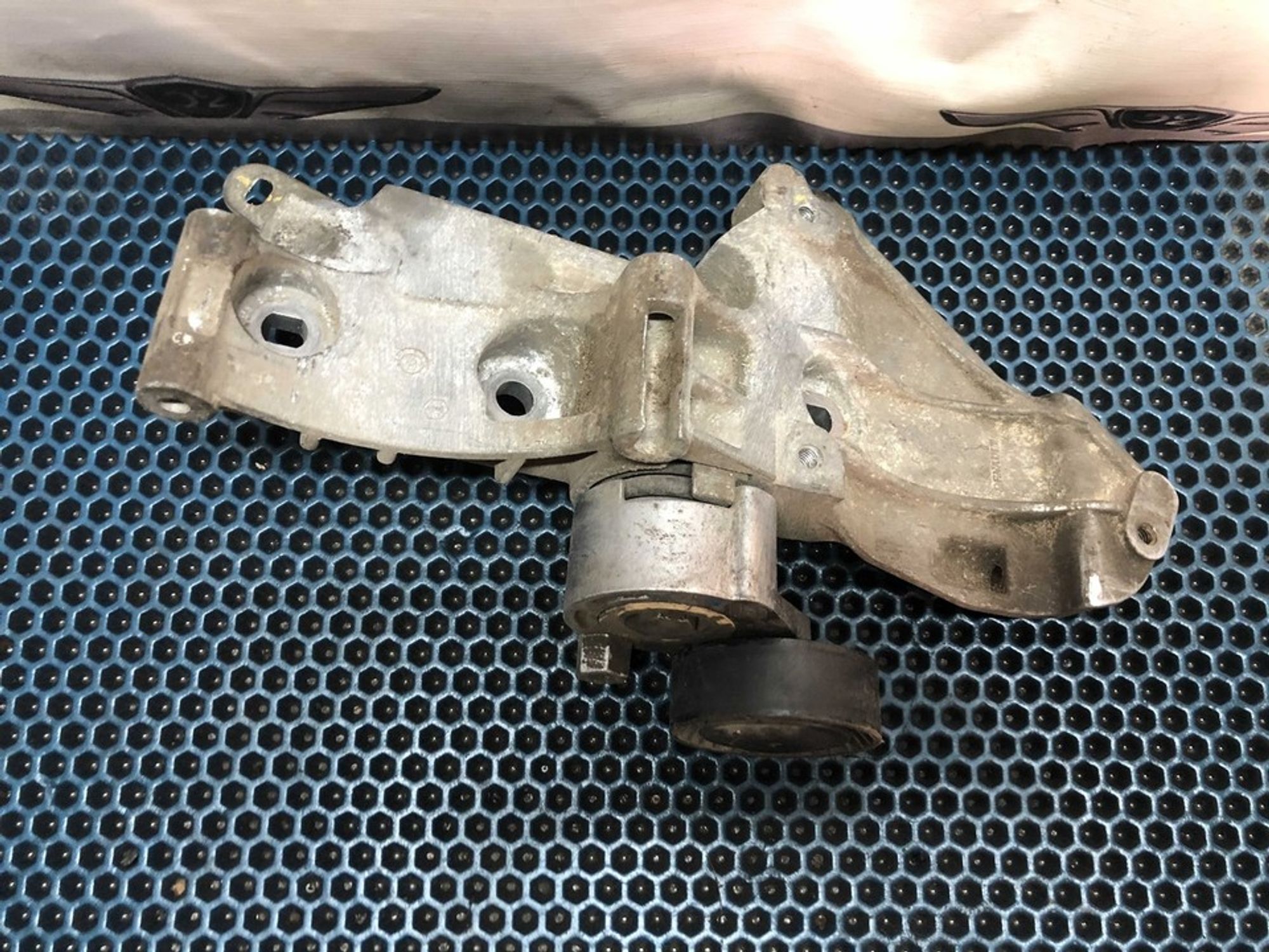 8200072727 Кронштейн генератора Renault Clio II, 1000 рублей, Нижний Новгород