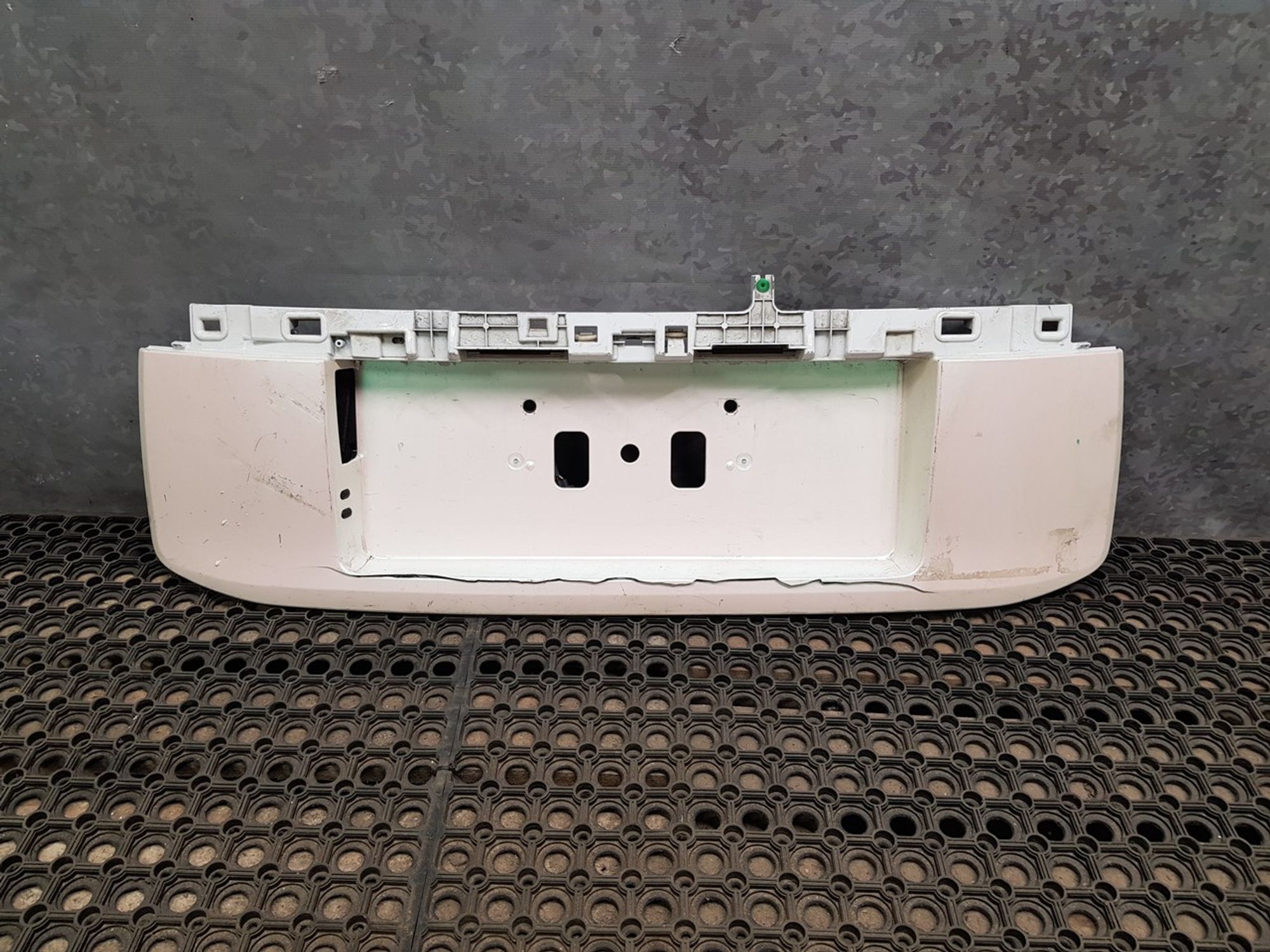 7681160360 Накладка крышки багажника Toyota Land Cruiser Prado 150, 2700 рублей, Нижний Новгород