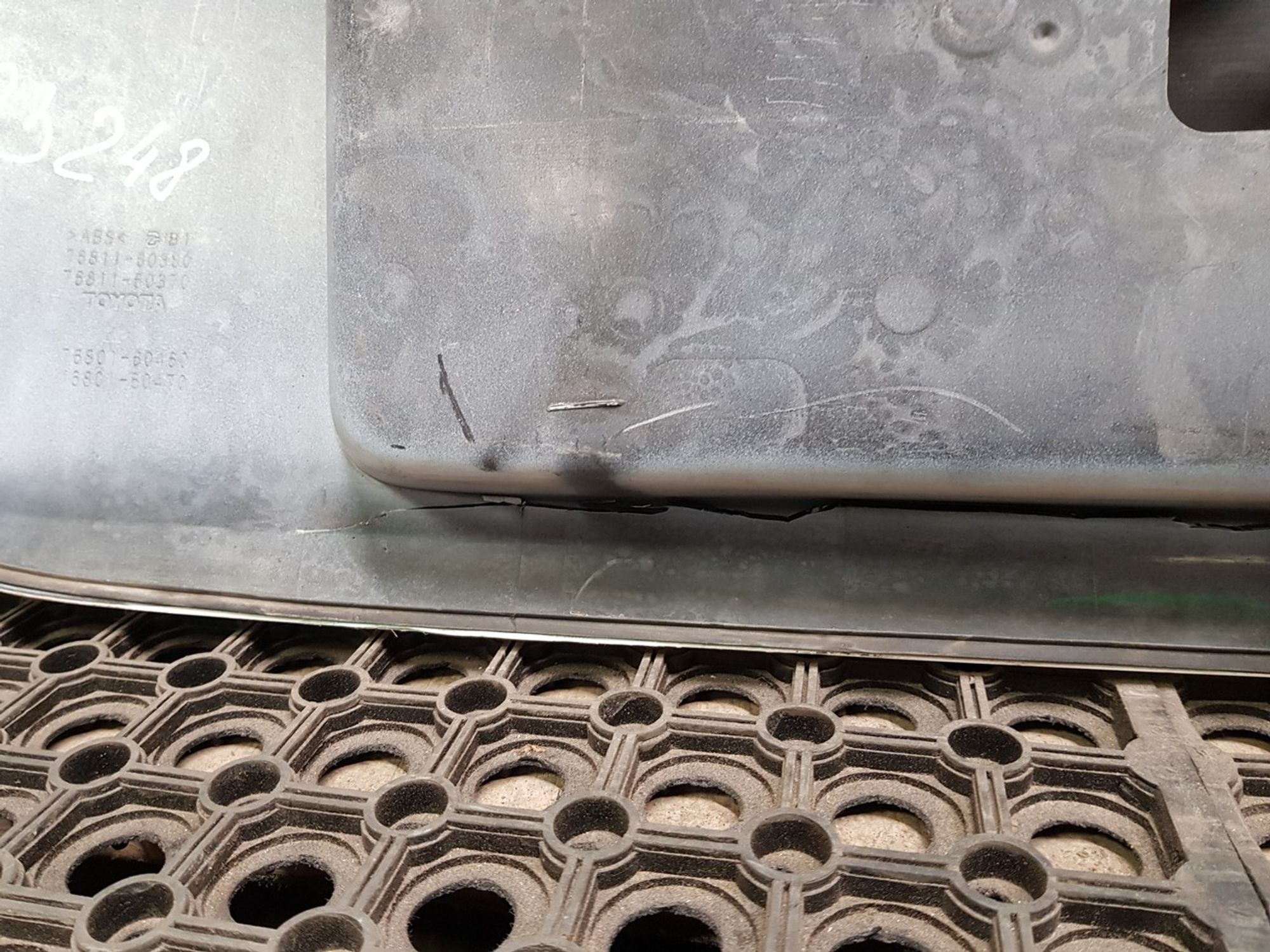 7681160360 Накладка крышки багажника Toyota Land Cruiser Prado 150, 2700 рублей, Нижний Новгород