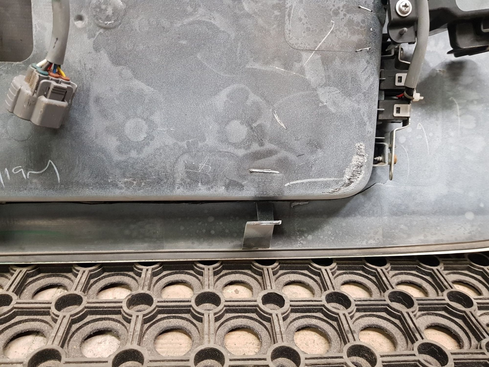 7681160360 Накладка крышки багажника Toyota Land Cruiser Prado 150, 2700 рублей, Нижний Новгород