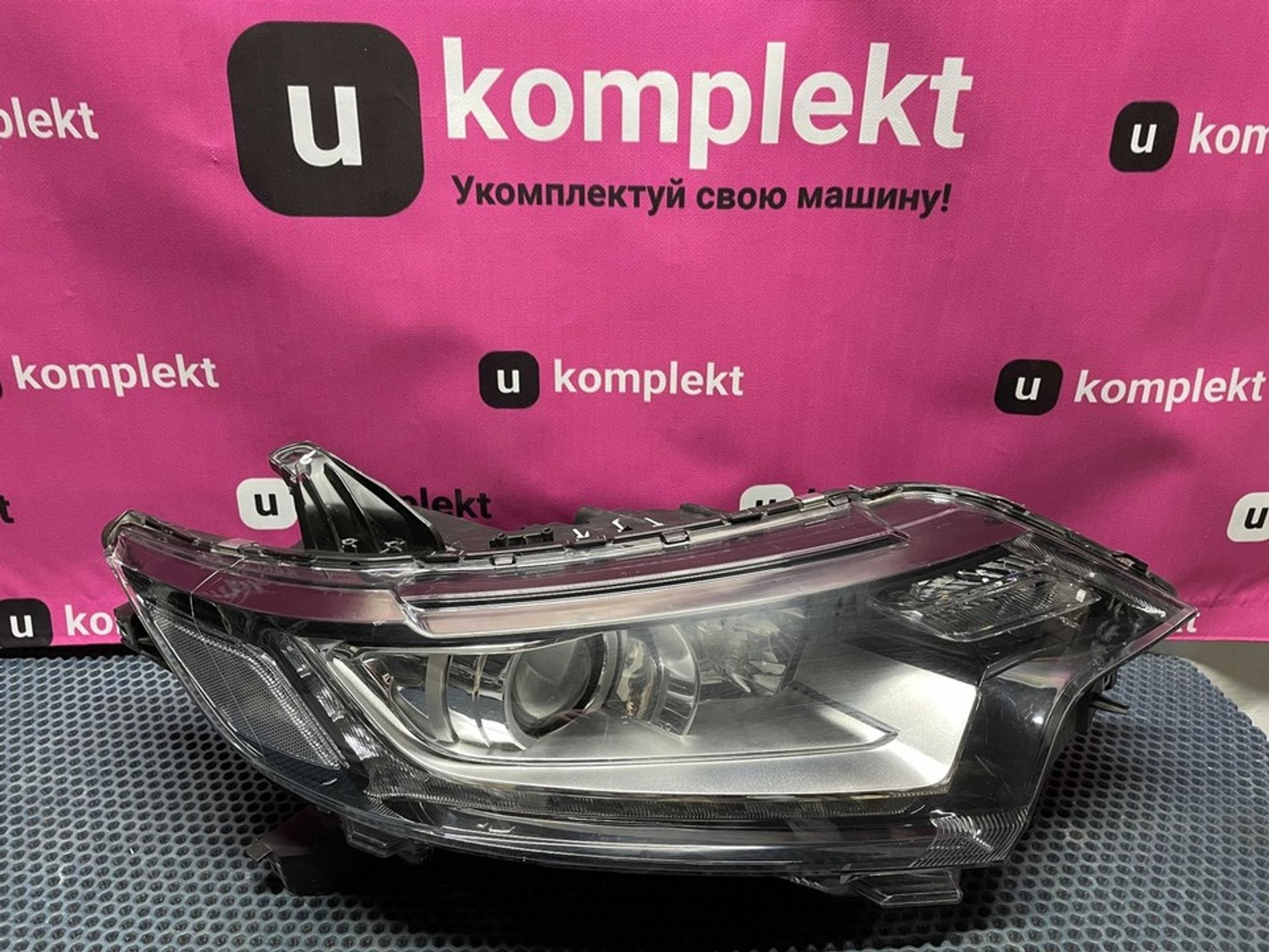 8301C854 Фара правая R Mitsubishi Outlander III, 7400 рублей, Нижний Новгород