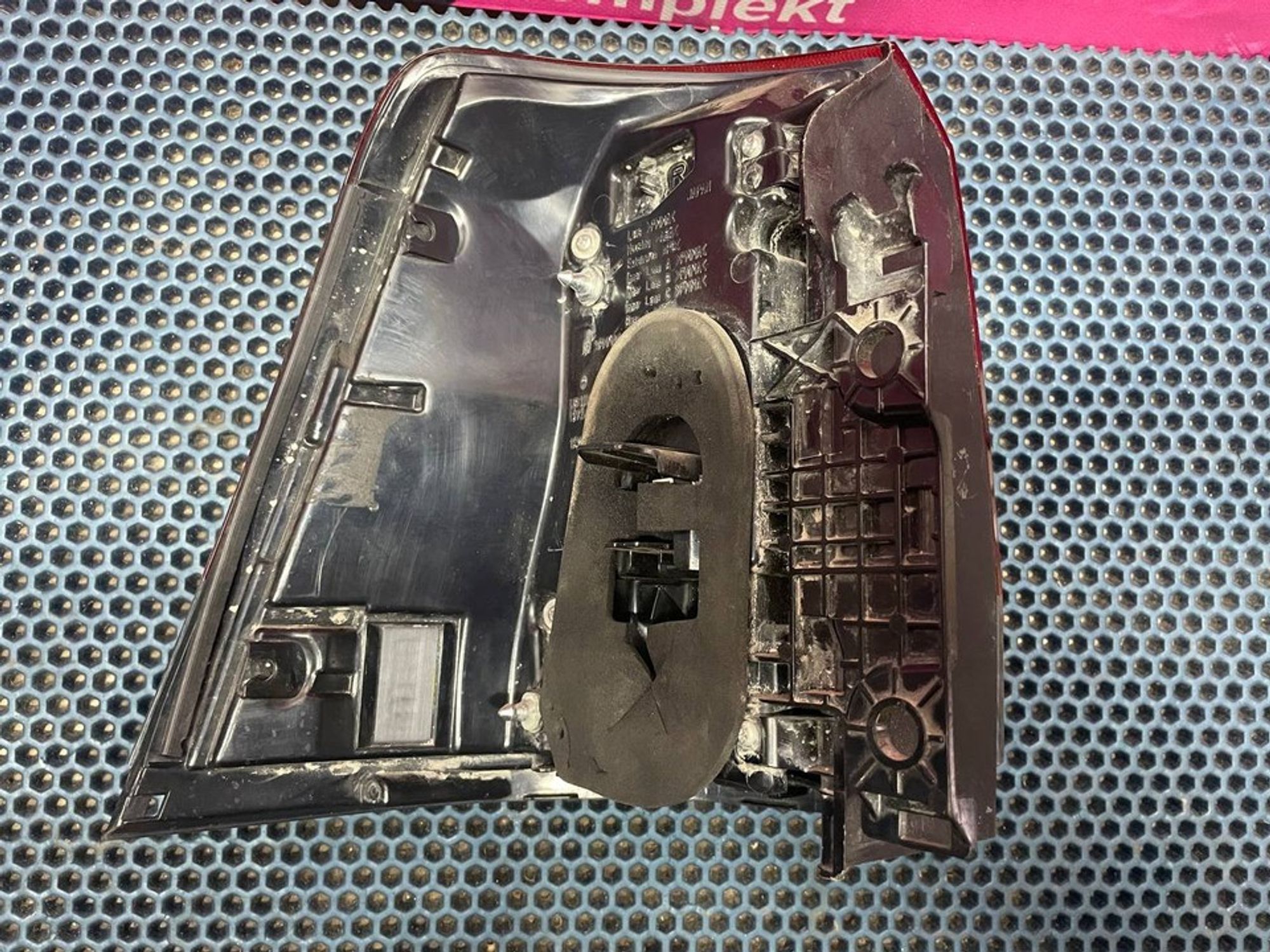 8155160B80 Фонарь задний правый наружный R Toyota Land Cruiser 200, 2200 рублей, Нижний Новгород