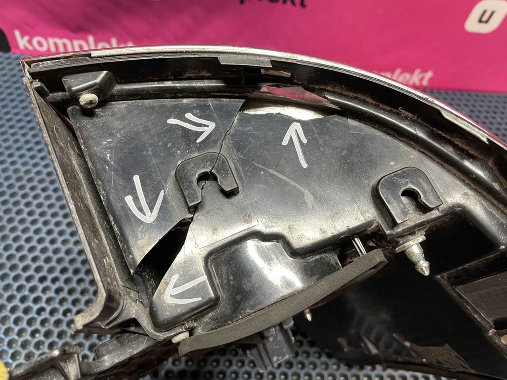 8155160B80 Фонарь задний правый наружный R Toyota Land Cruiser 200, 2200 рублей, Нижний Новгород