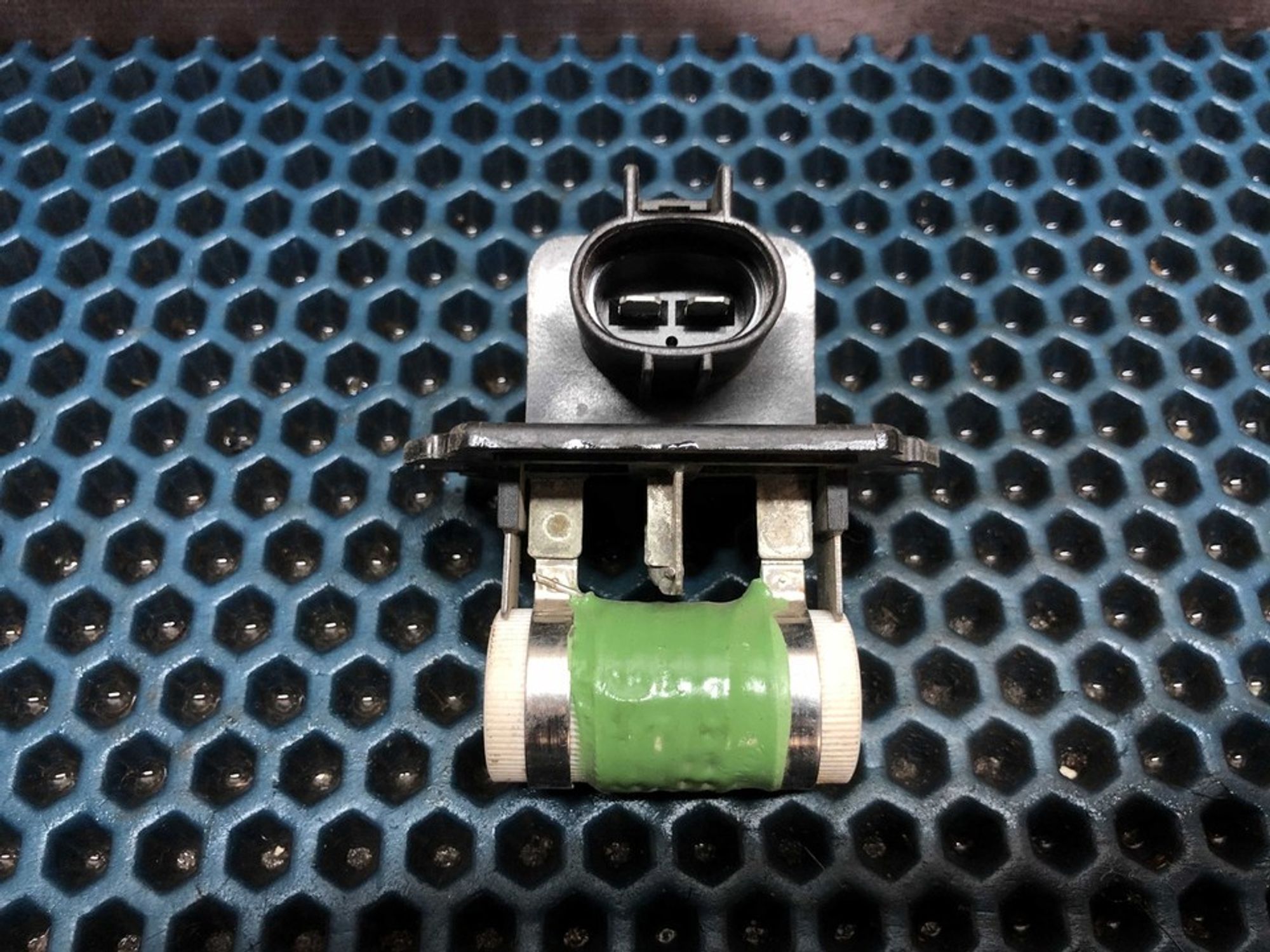 253851M000 Резистор отопителя Hyundai Accent IV, 600 рублей, Нижний Новгород