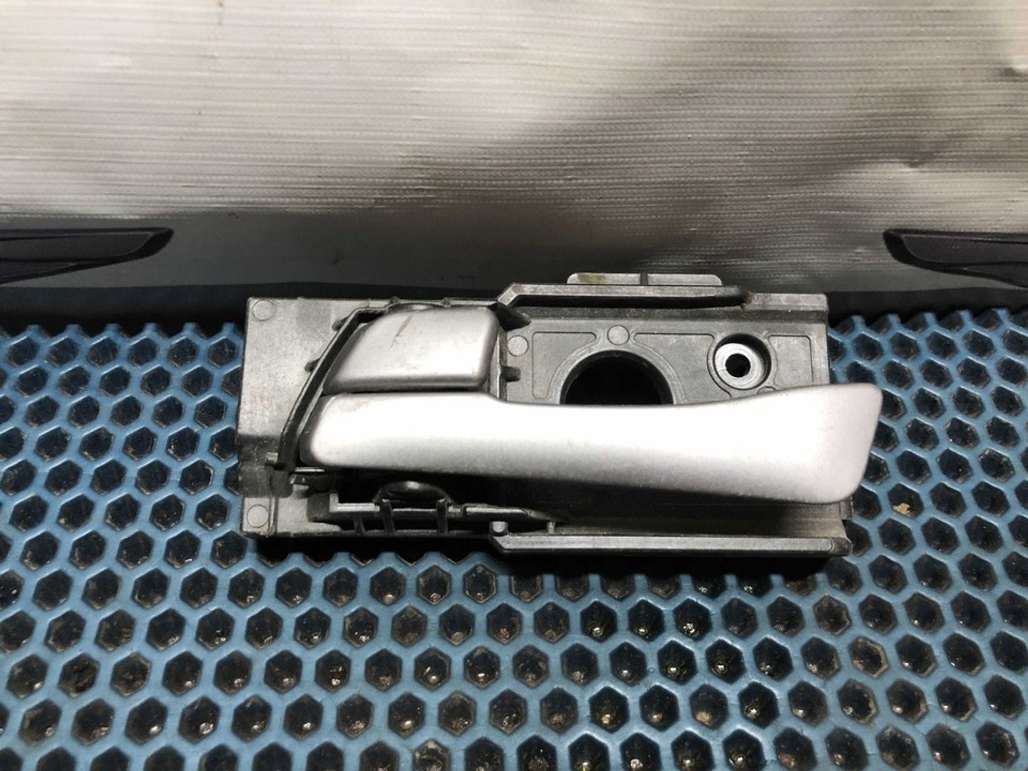 82613RB000 Ручка двери внутренняя передняя левая L, 500 рублей, Нижний Новгород