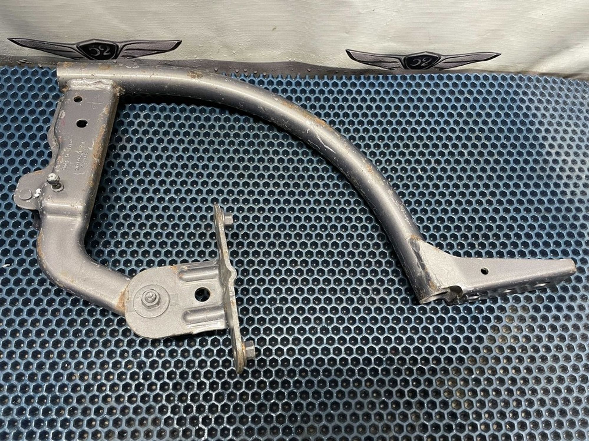 CM51F42701AF Петля крышки багажника левая L Ford Focus III, 1300 рублей, Нижний Новгород