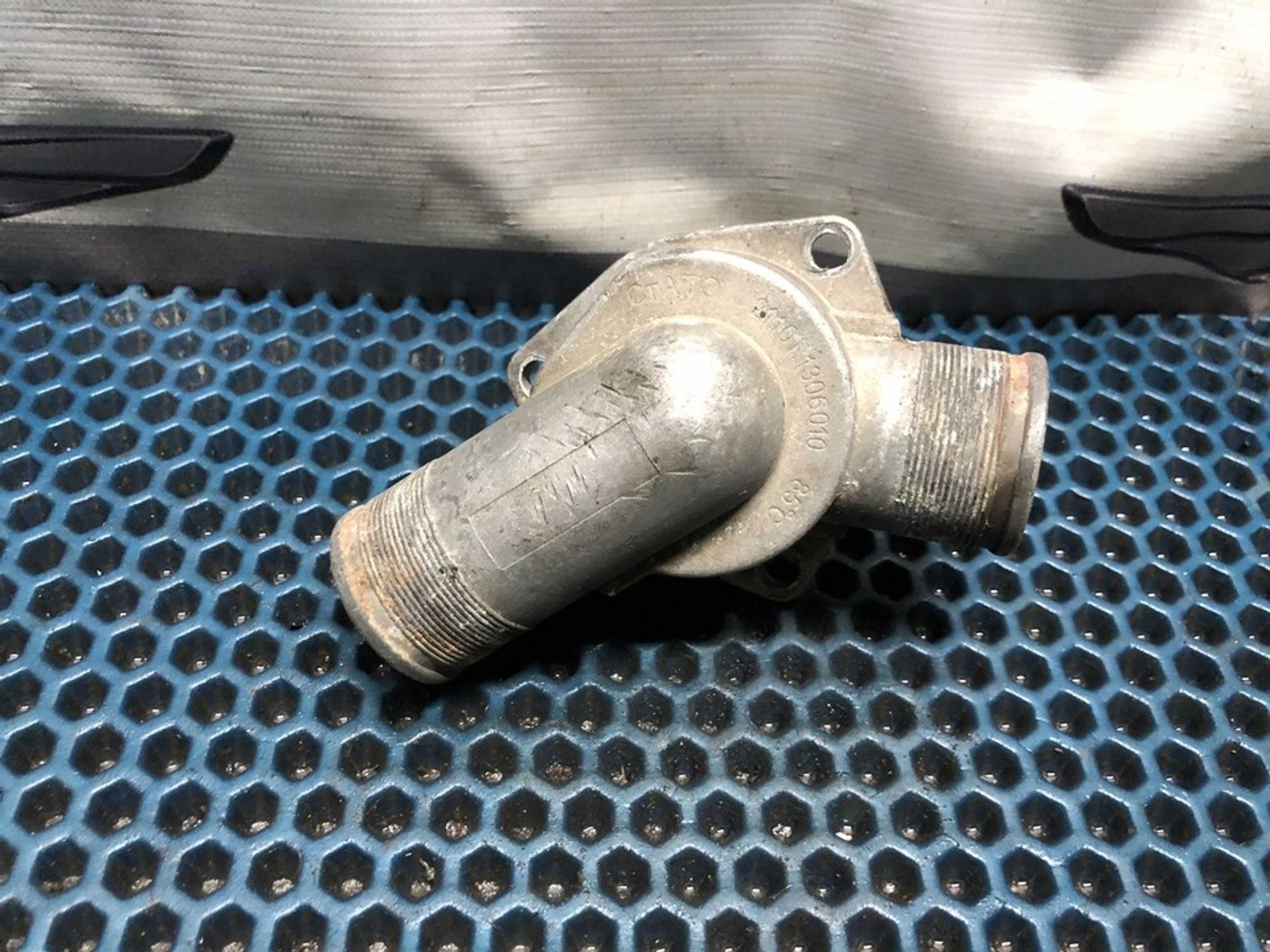 21101306010 Термостат Lada Неопознанная модель, 300 рублей, Нижний Новгород