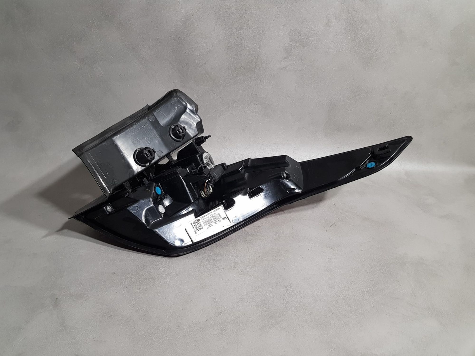 GV4113405AF Фонарь задний наружный левый L Ford Kuga II, 2000 рублей, Нижний Новгород