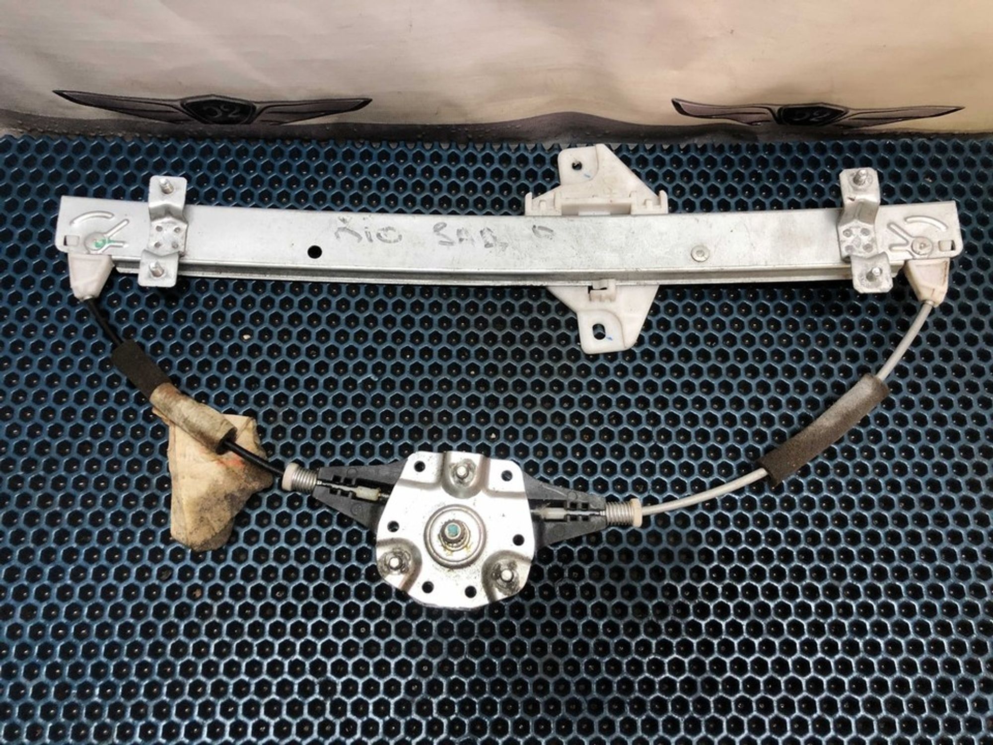 834024X000 Стеклоподъемник механический задний правый R Kia Rio III, 600 рублей, Нижний Новгород