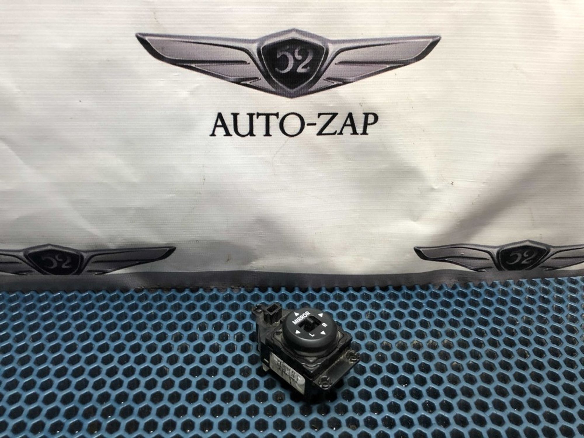 935301R000 Переключатель регулировки зеркала Hyundai Solaris I, 700 рублей, Нижний Новгород