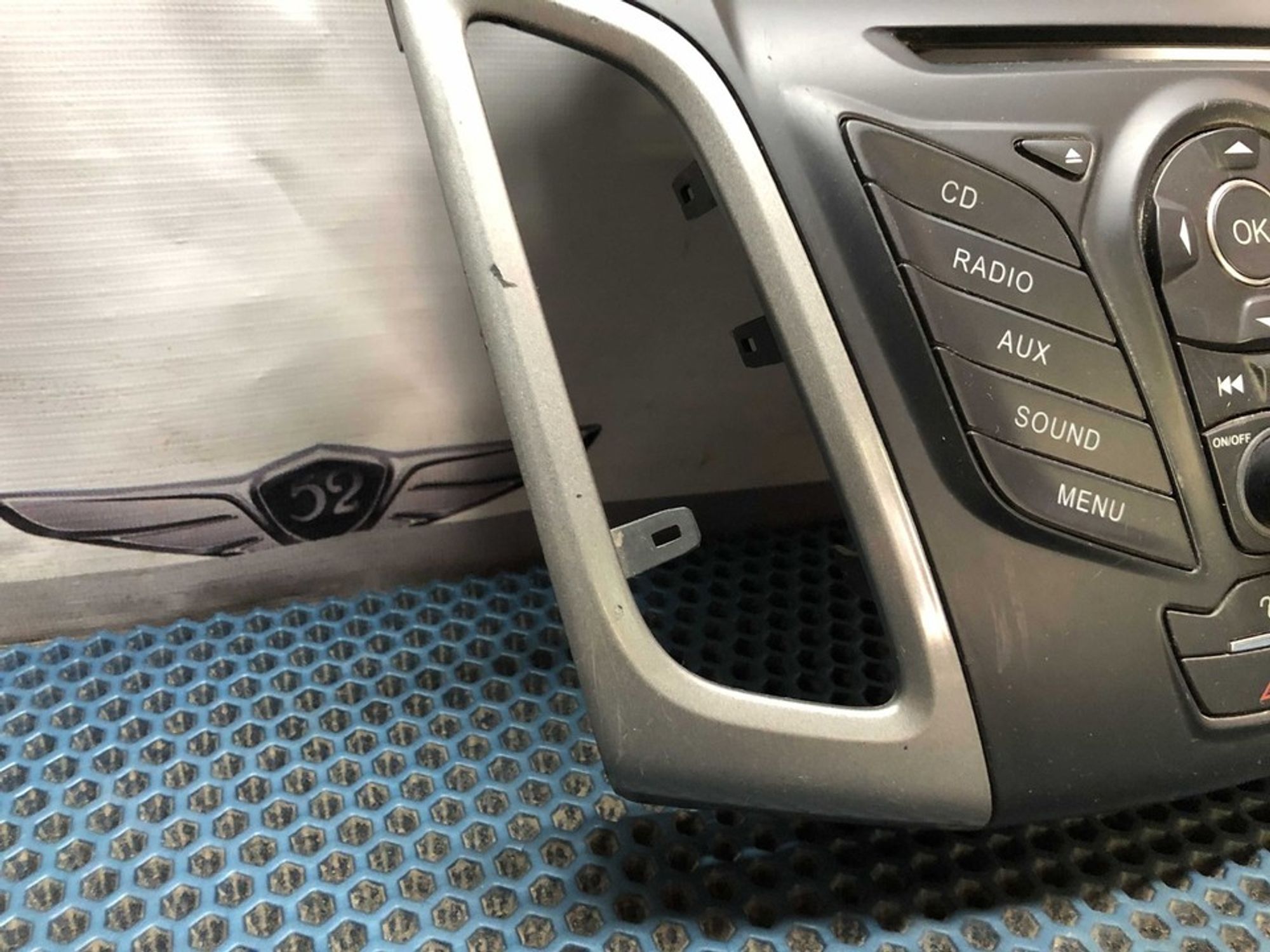 BM5118835AFW Панель центральной консоли Ford Focus III, 2000 рублей, Нижний Новгород