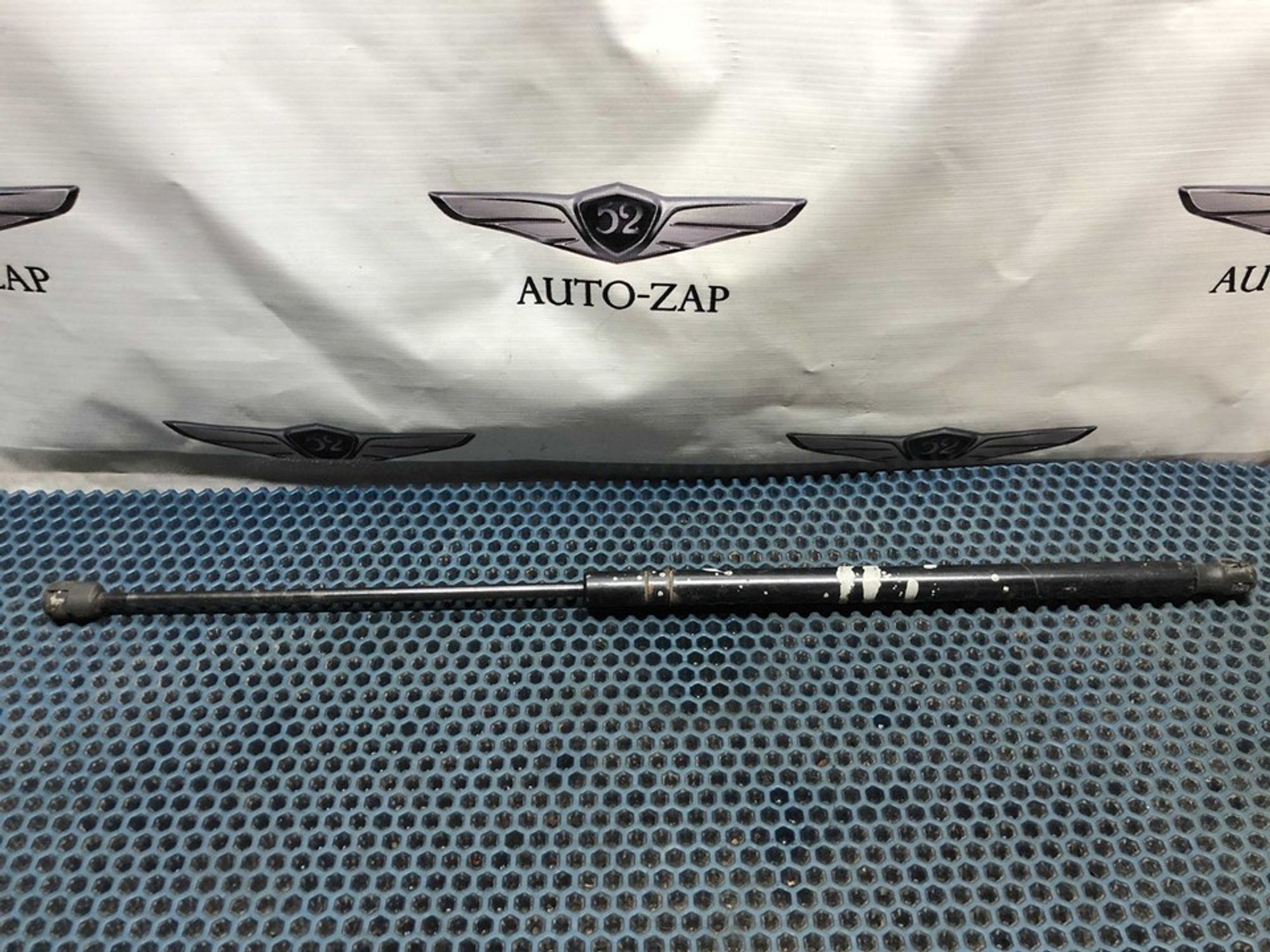 A0029808764 Держатель капота газовый Mercedes-Benz Неопознанная модель, 900 рублей, Нижний Новгород