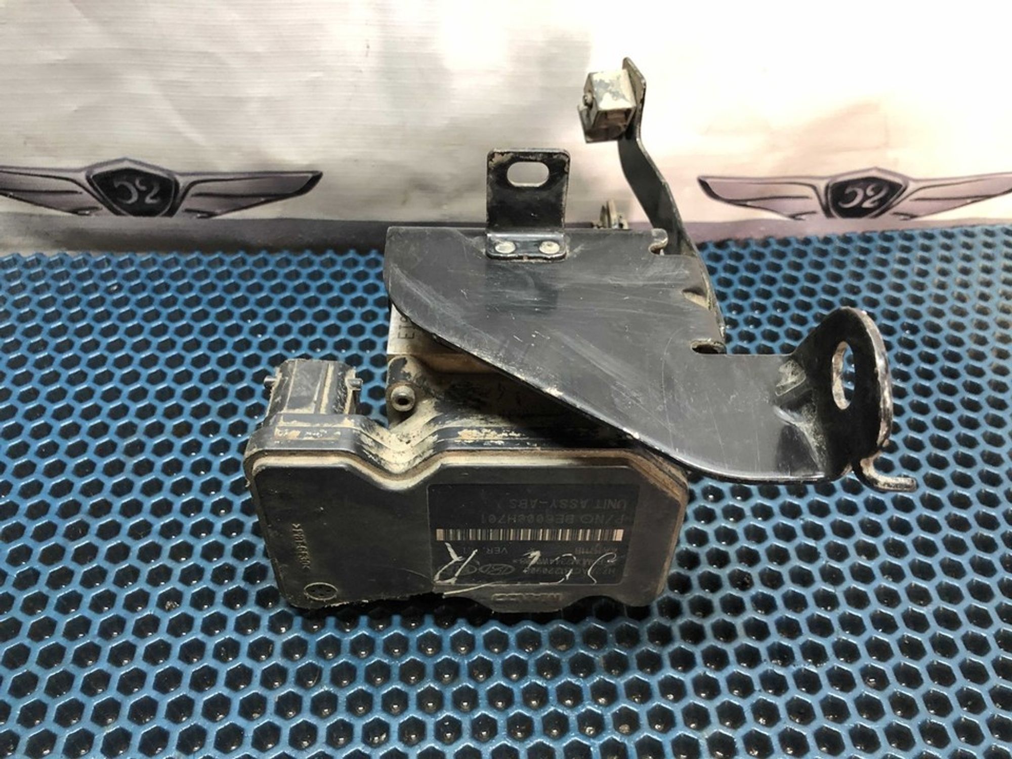 589204L100 Блок ABS (насос) Hyundai Solaris I, 1000 рублей, Нижний Новгород