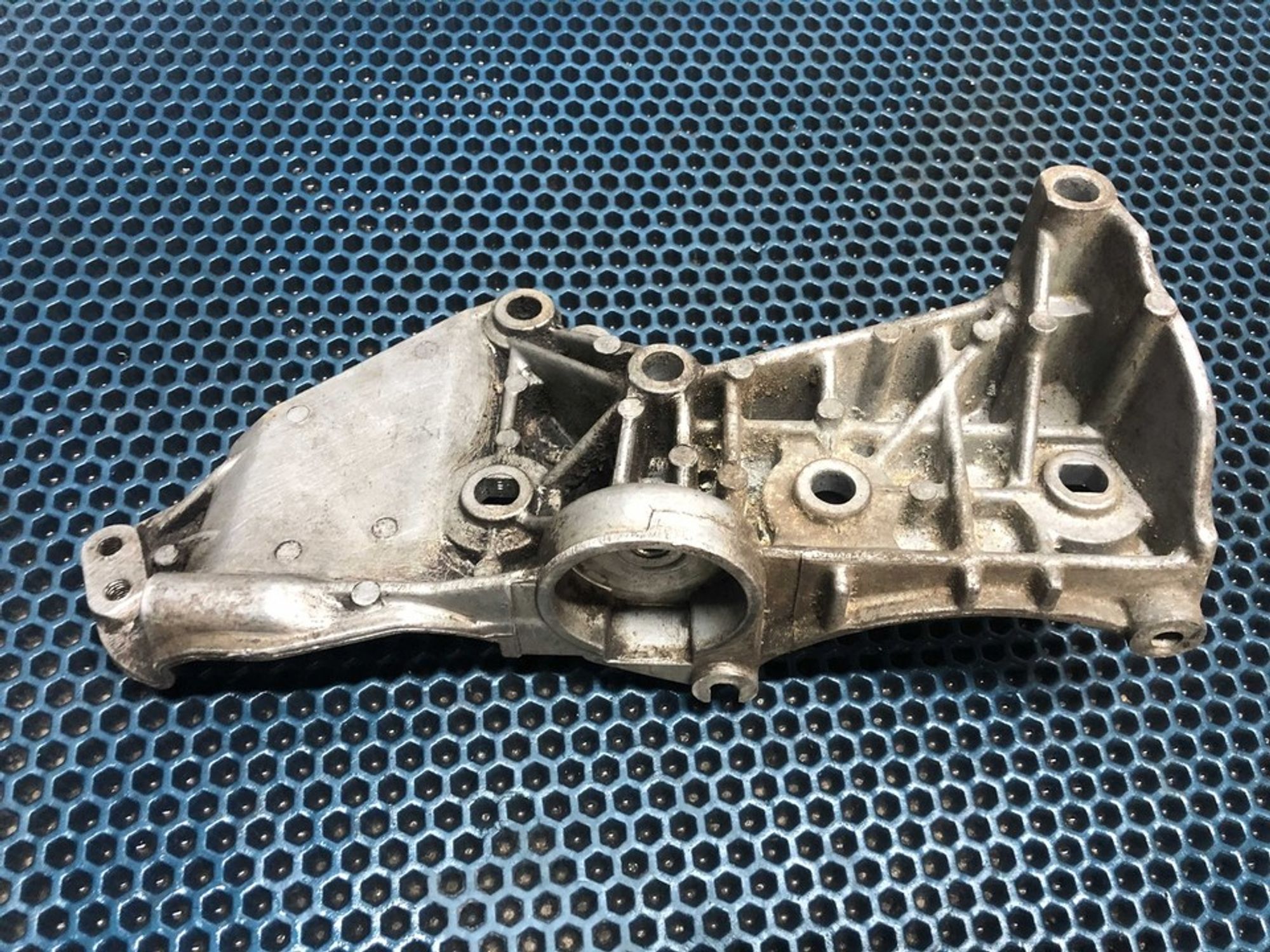 8200242569 Кронштейн генератора Renault Megane II, 800 рублей, Нижний Новгород