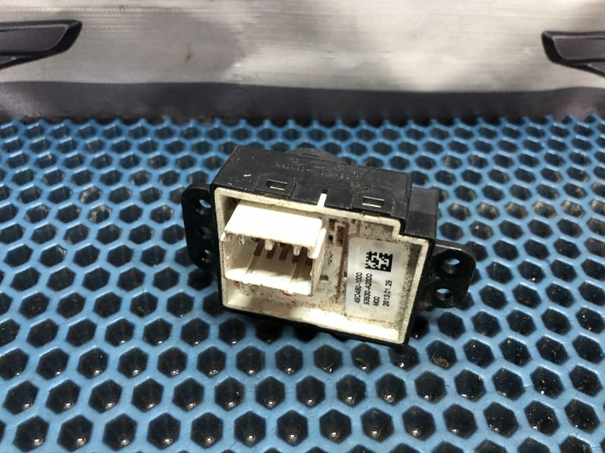 93530A2000 Переключатель регулировки зеркала Kia Ceed II, 600 рублей, Нижний Новгород