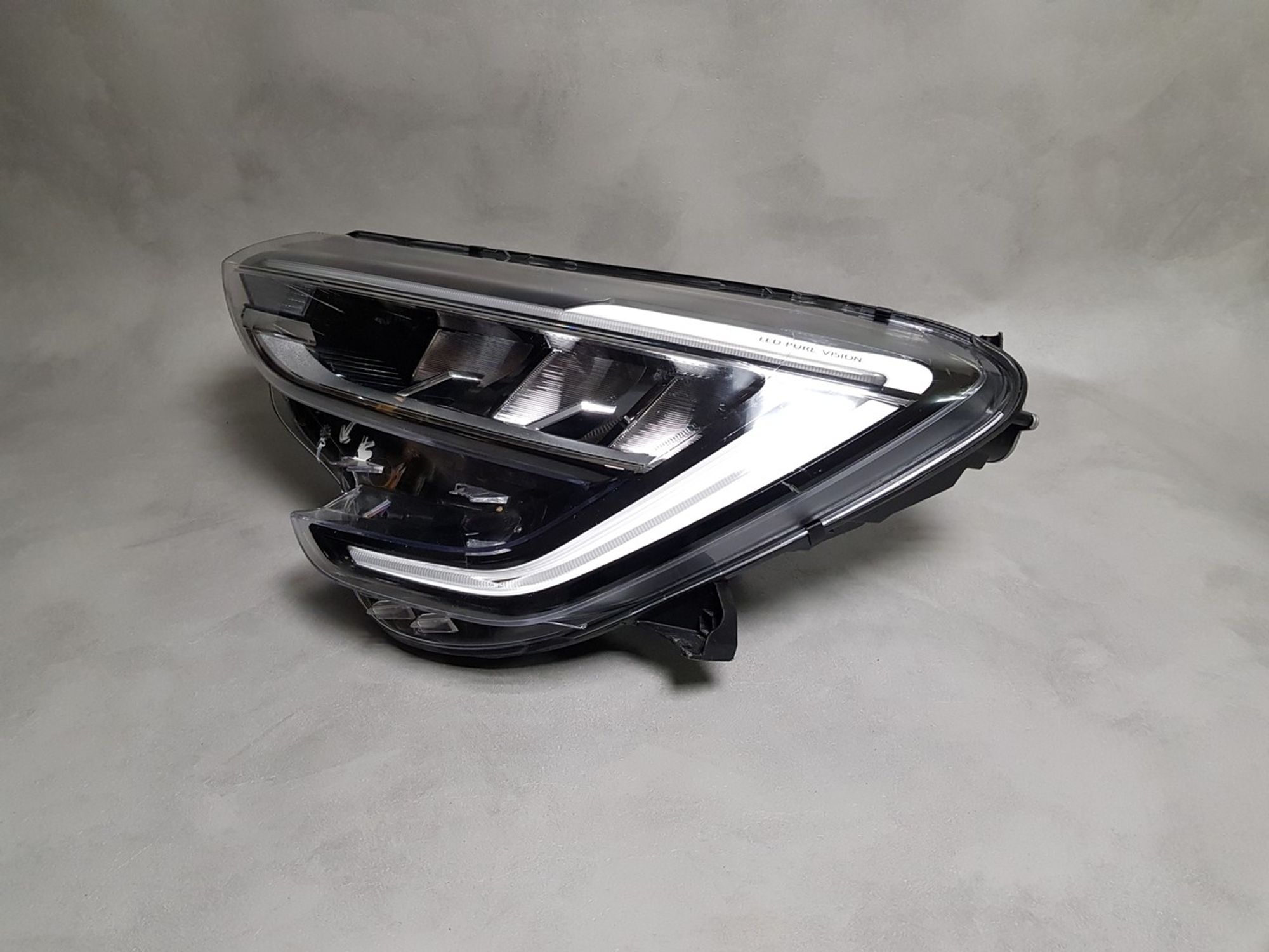 260605885R Фара левая L Renault Arkana, 7700 рублей, Нижний Новгород