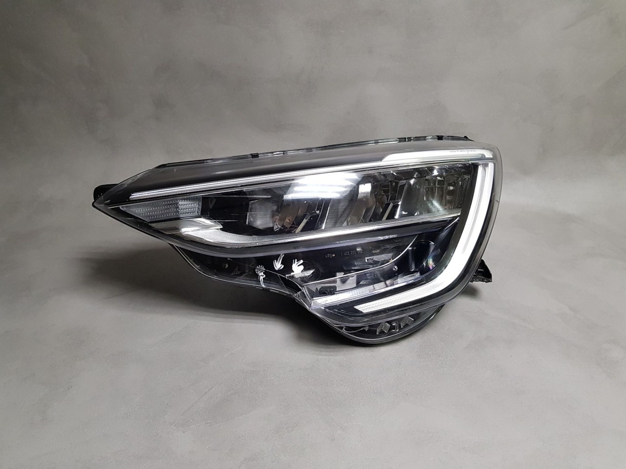 260605885R Фара левая L Renault Arkana, 7700 рублей, Нижний Новгород