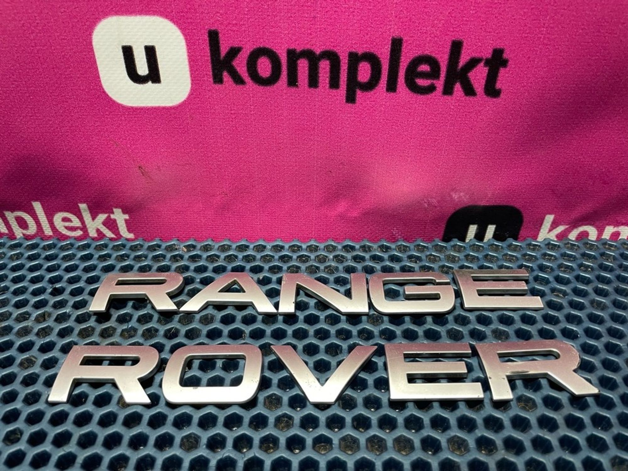 LR092803 Эмблема Land Rover Range Rover Evoque, 900 рублей, Нижний Новгород