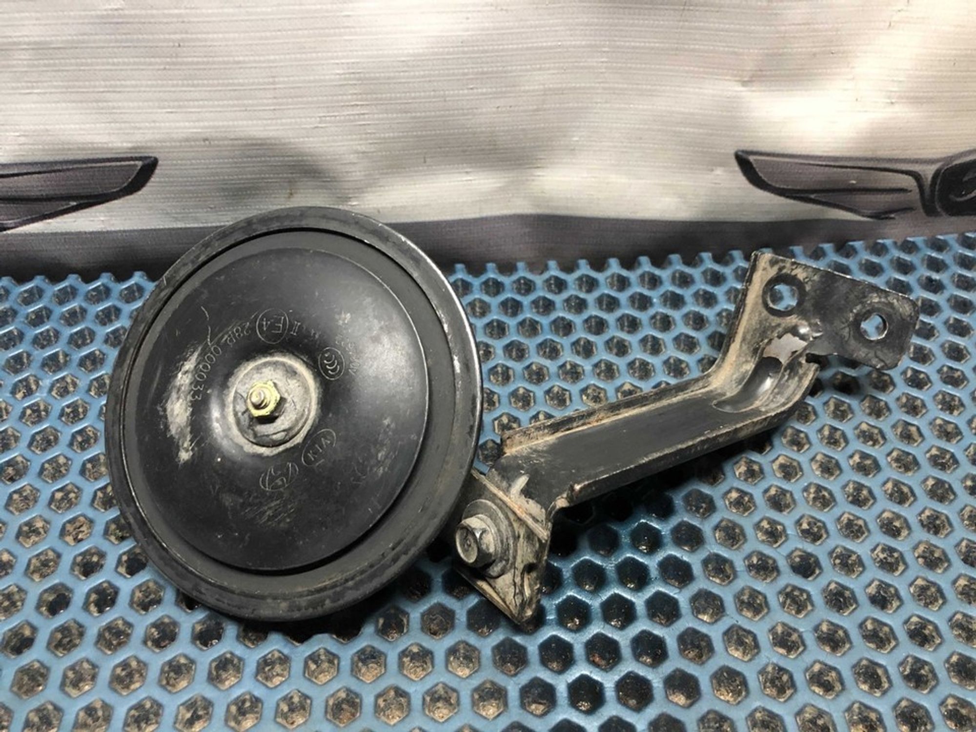 28R000033 Сигнал звуковой Kia Неопознанная модель, 500 рублей, Нижний Новгород