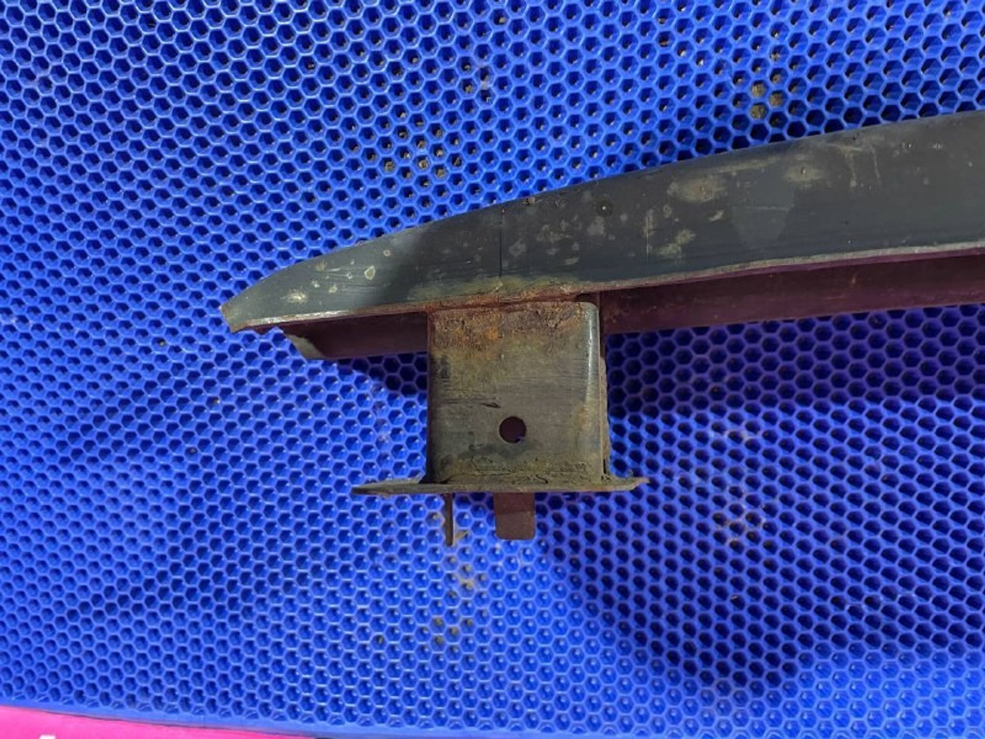 3C5807305 Усилитель заднего бампера Volkswagen ..., 800 рублей, Нижний Новгород