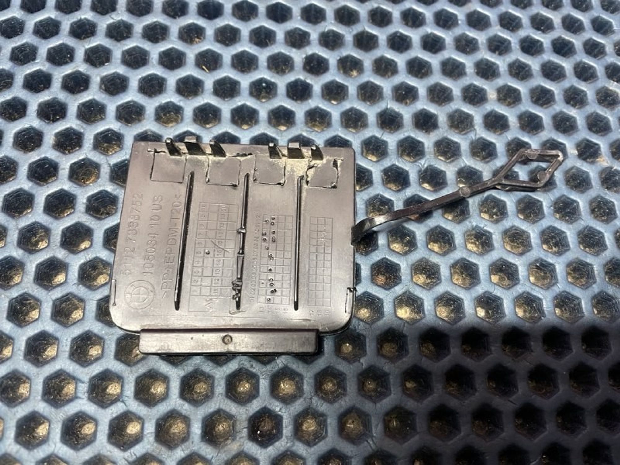 51127338752 Заглушка заднего бампера BMW X3 F25, 800 рублей, Нижний Новгород