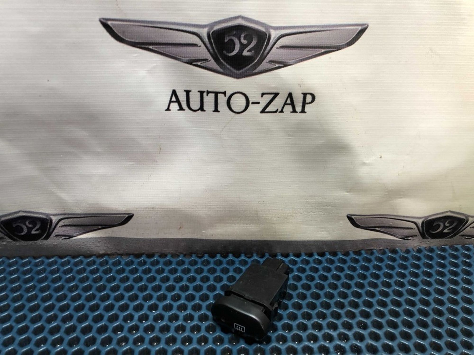 864W01571 Кнопка обогрева стекла Daewoo Nexia I, 300 рублей, Нижний Новгород