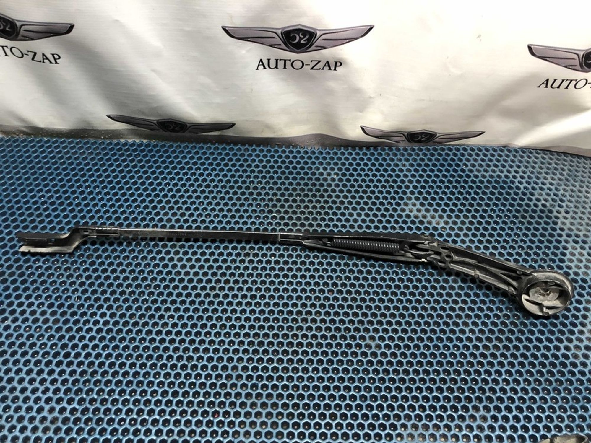 BM5117526BB Поводок стеклоочистителя правый R Ford Focus III, 700 рублей, Нижний Новгород