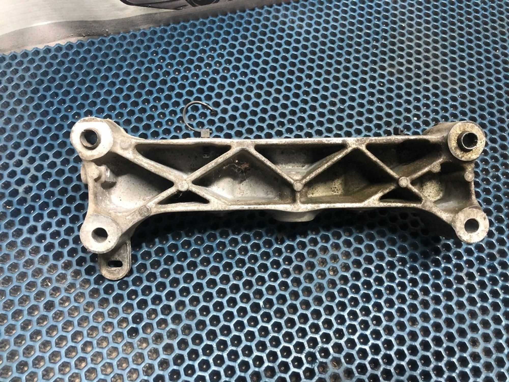 9655923080 Кронштейн опоры двигателя Citroen C4 Picasso I, 1000 рублей, Нижний Новгород